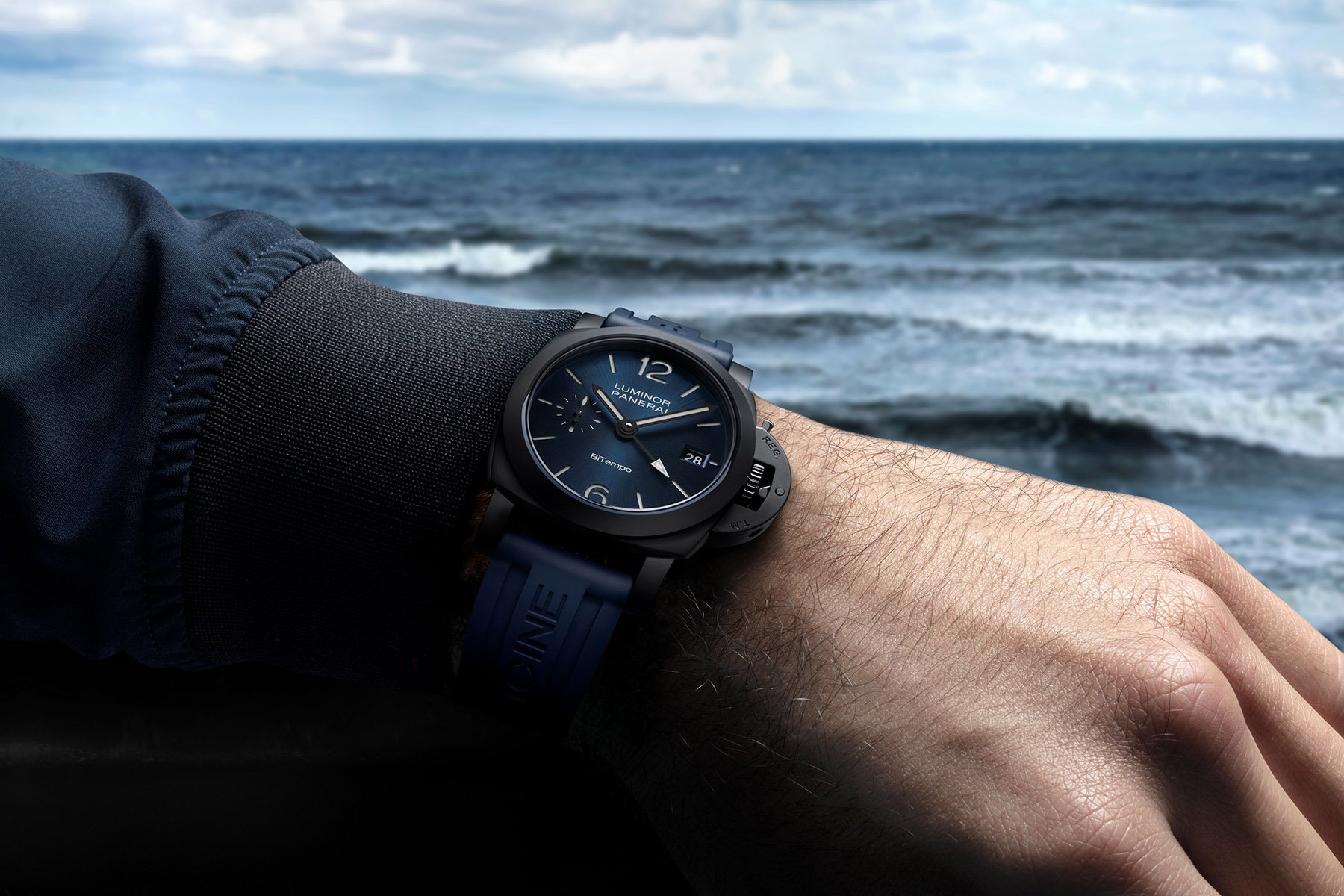 Panerai Luminor GMT Ceramica PAM01783 wrist shot