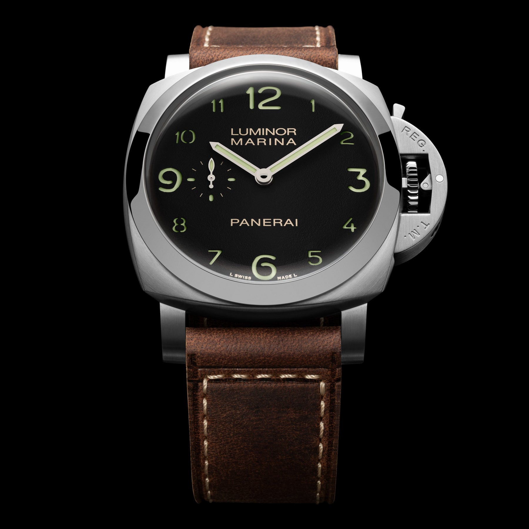 Panerai Luminor Marina PAM01759 head on