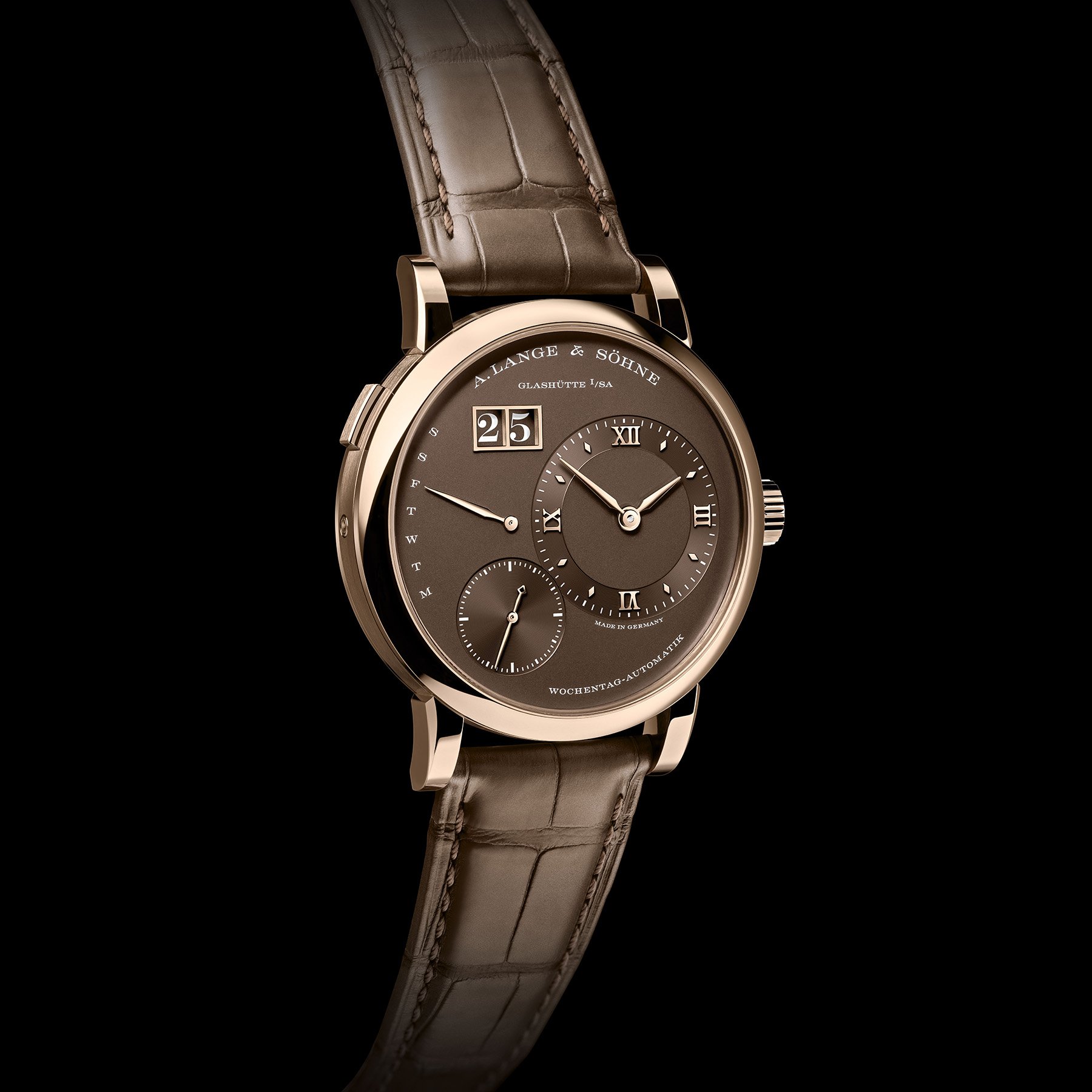 A. Lange & Söhne Lange 1 Daymatic Honeygold upright