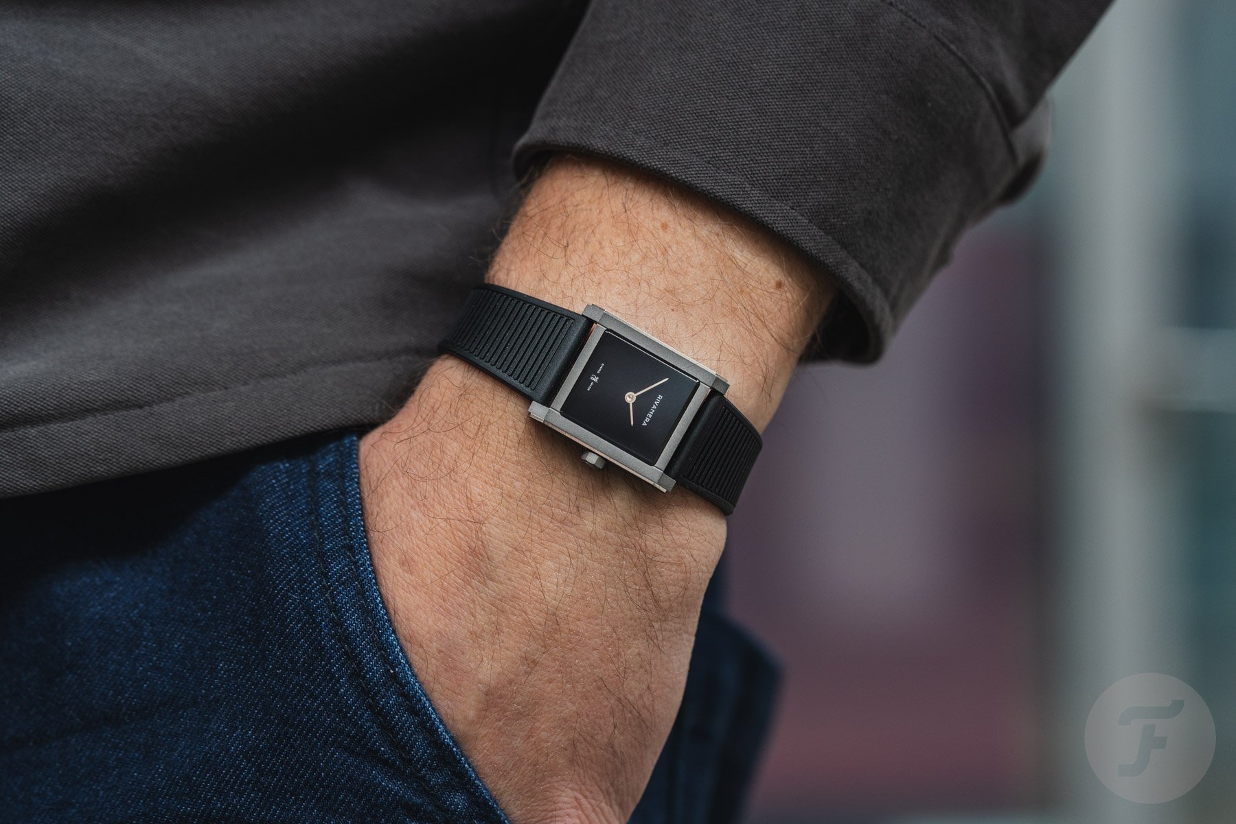 Echo/Neutra Rivanera Piccolo MB pocket shot