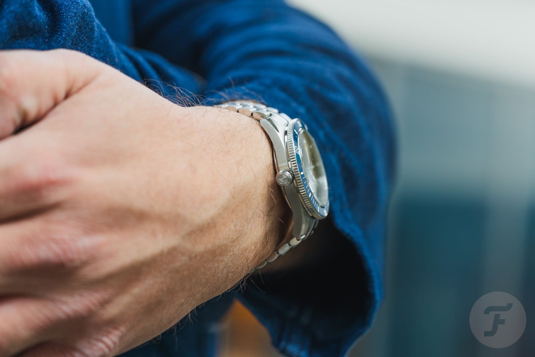 Favre Leuba Deep Raider Renaissance on-wrist profile shot