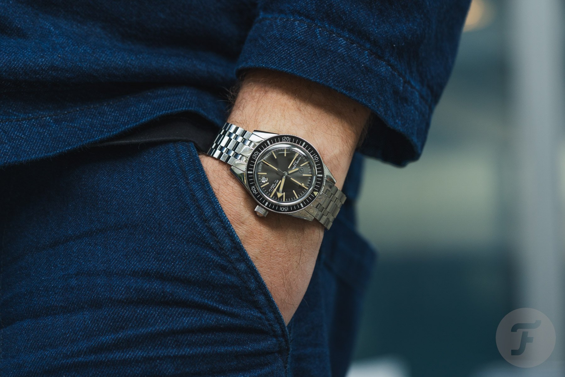 Favre Leuba Deep Raider Revival pocket shot