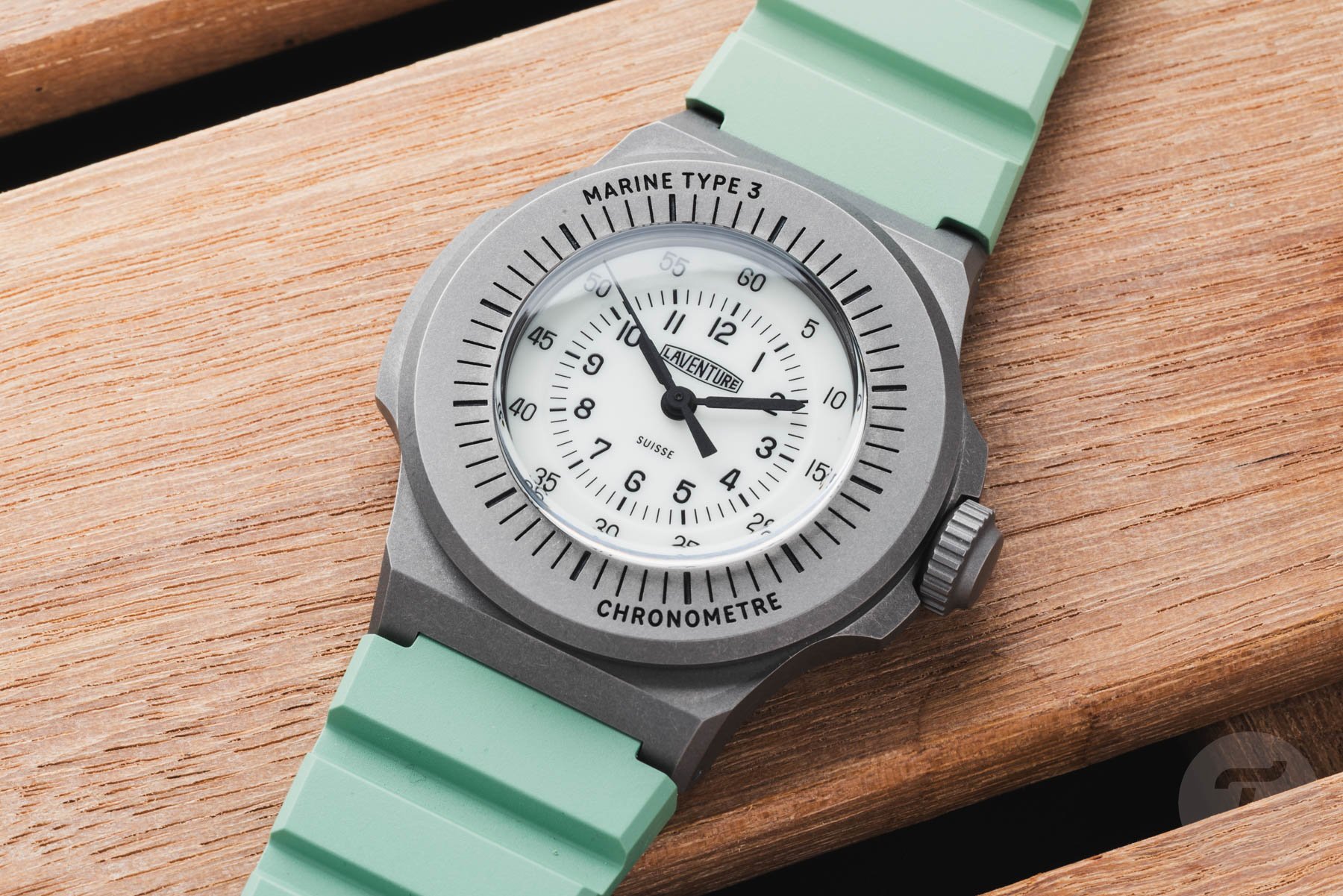 Laventure Marine Type 3 flat-lay