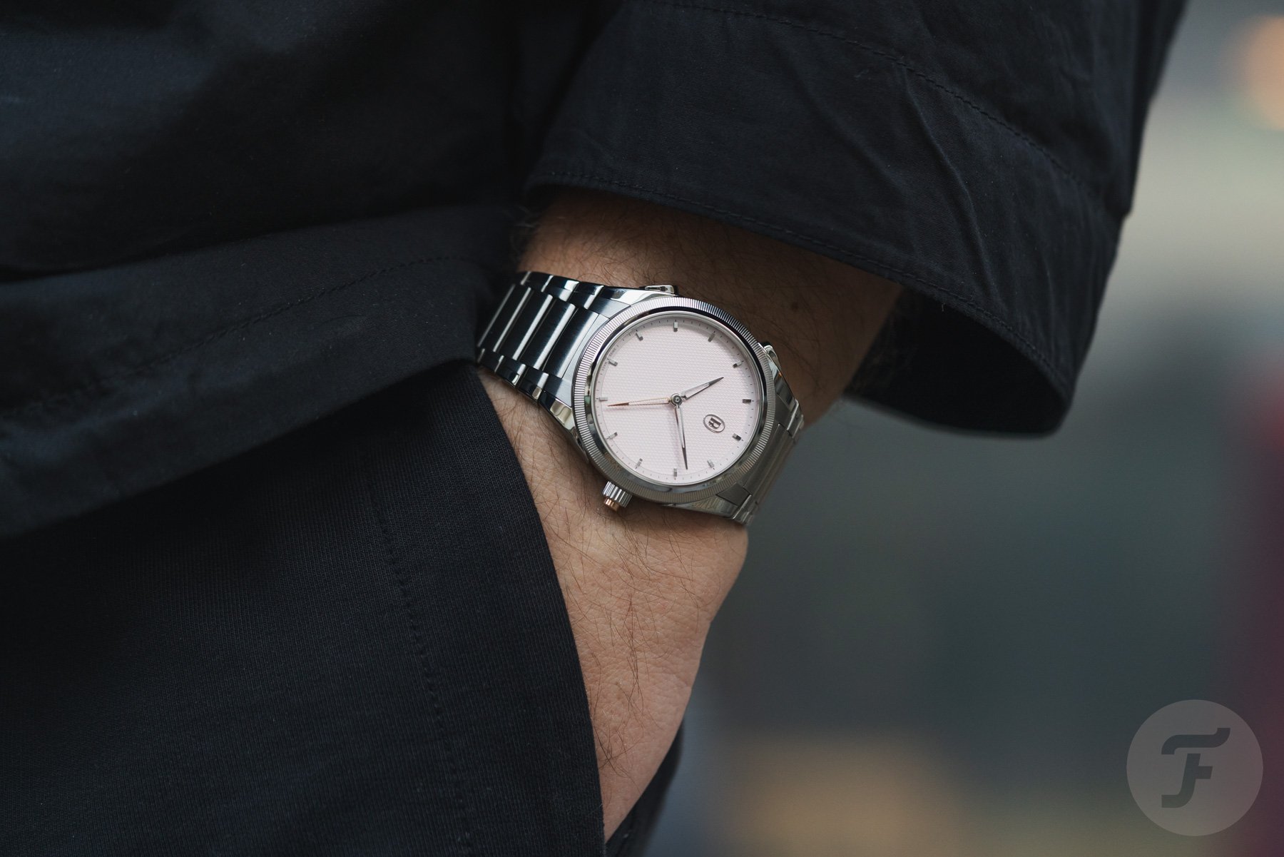 Parmigiani Fleurier Tonda PF Minute Rattrapante Arctic Rose pocket shot