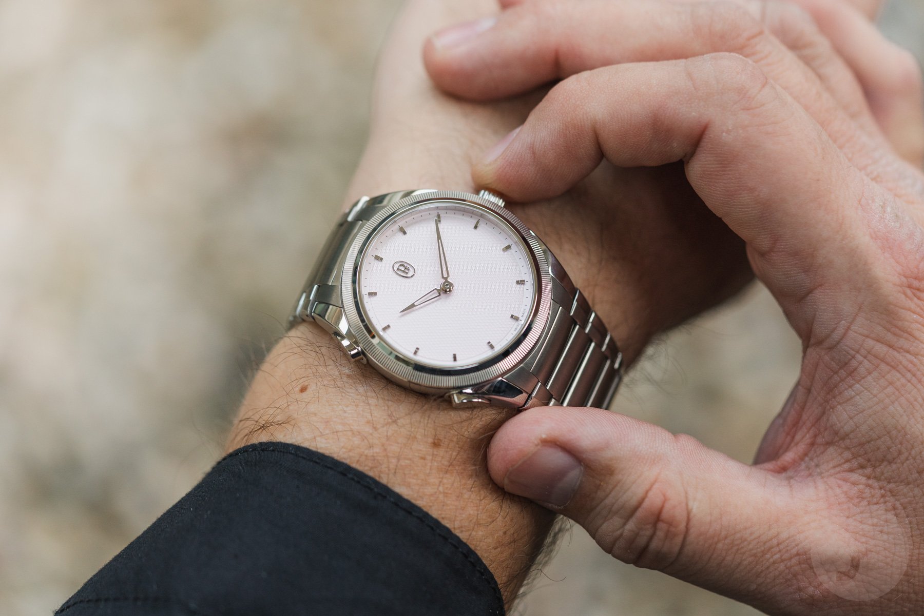 Parmigiani Fleurier Tonda PF Minute Rattrapante Arctic Rose on wrist, finger on pusher