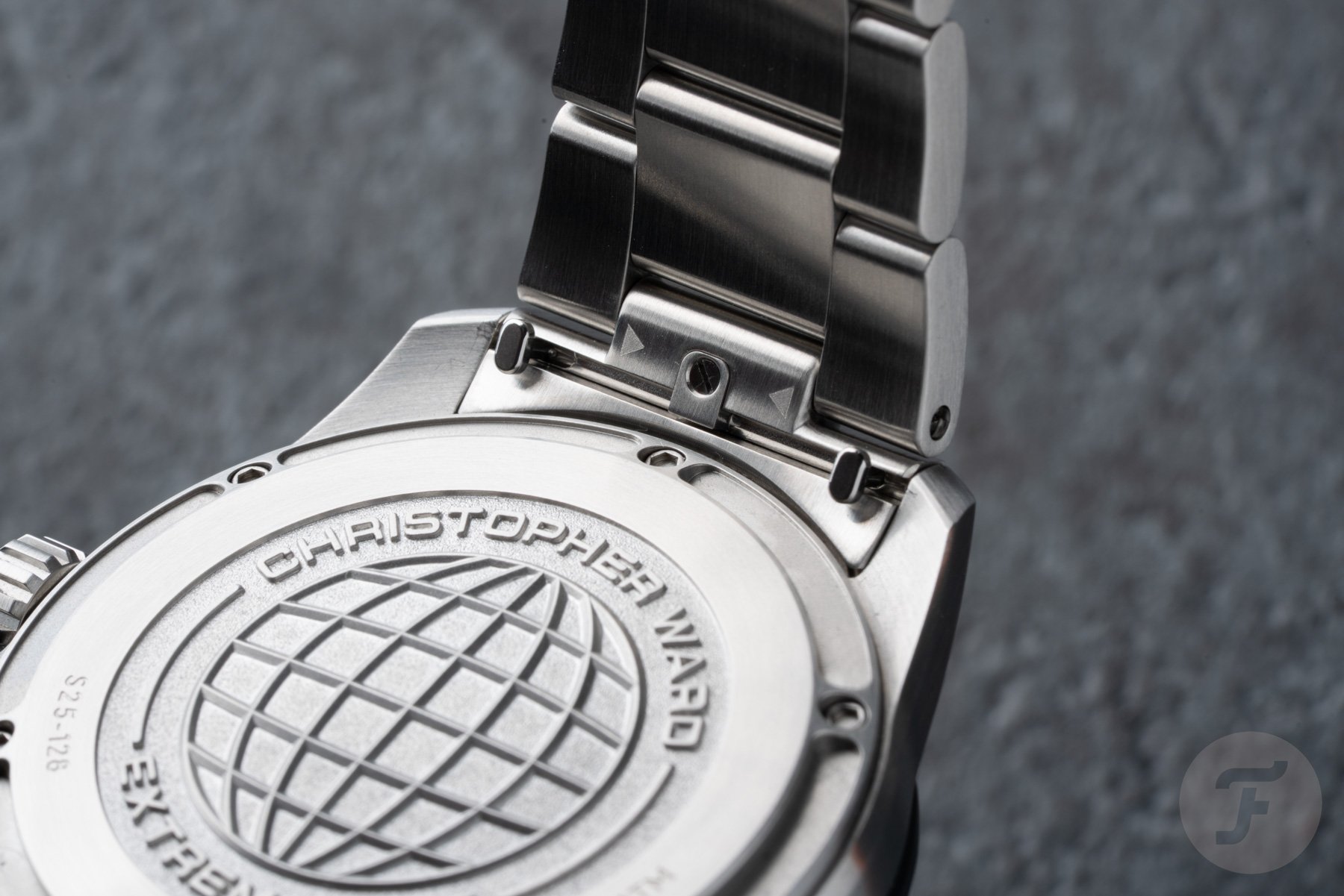 quick-release pins on Christopher Ward C63 Sealander Extreme GMT