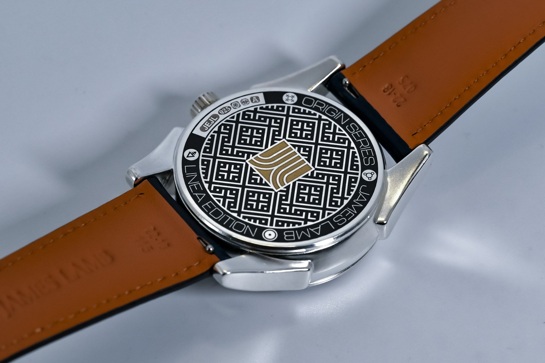 【F】 Watchmaker James Lamb Introduces The Linea Edition