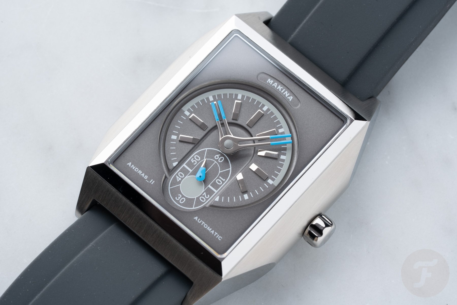 Makina Andras_II Gray up-close flat-lay