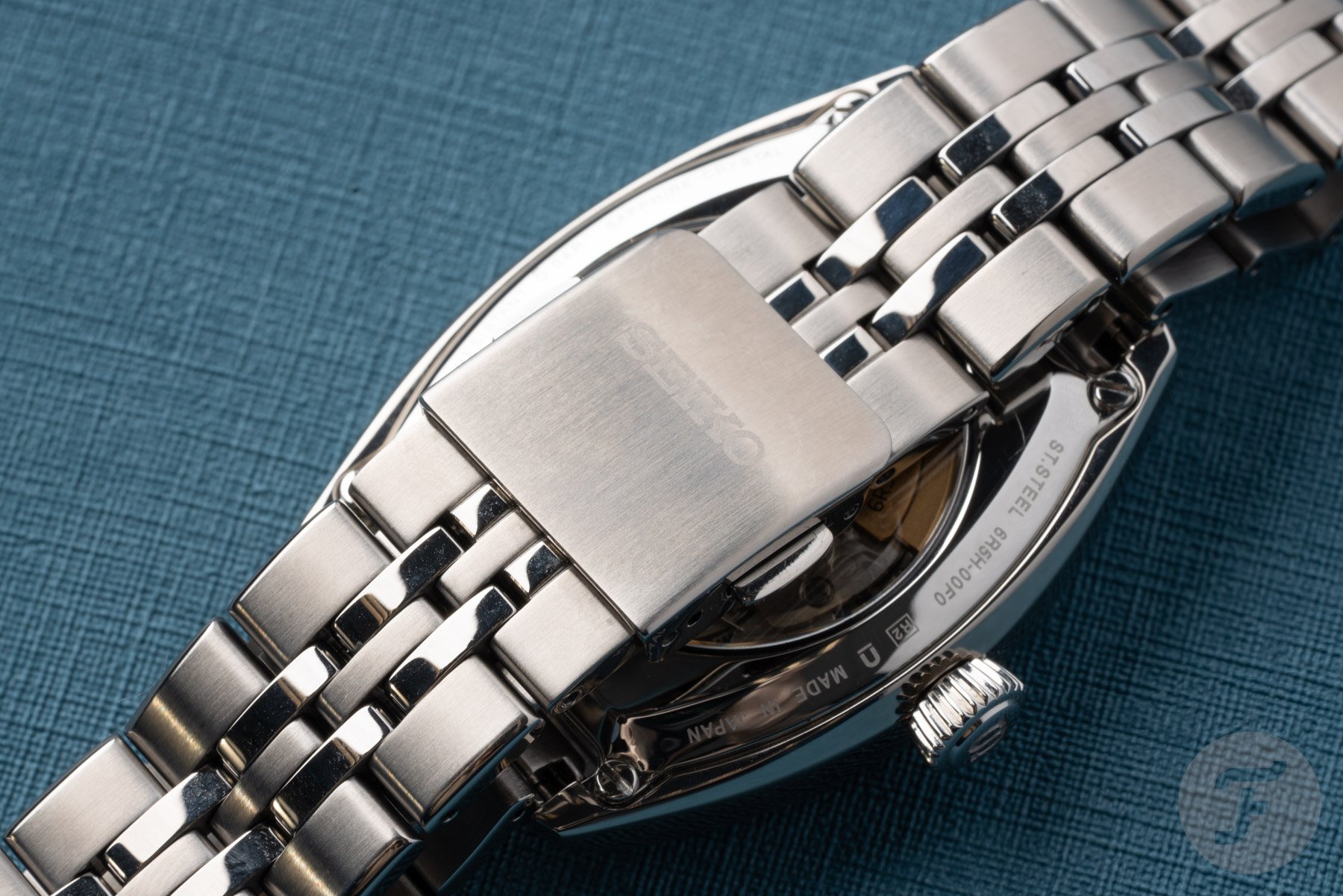 Seiko Presage SPB537 bracelet with clasp closed