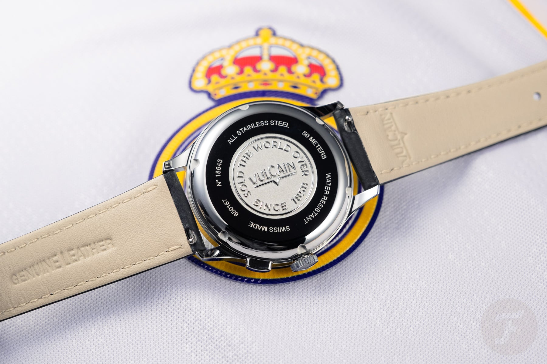 Case back of the Vulcain Monopusher Heritage Panda