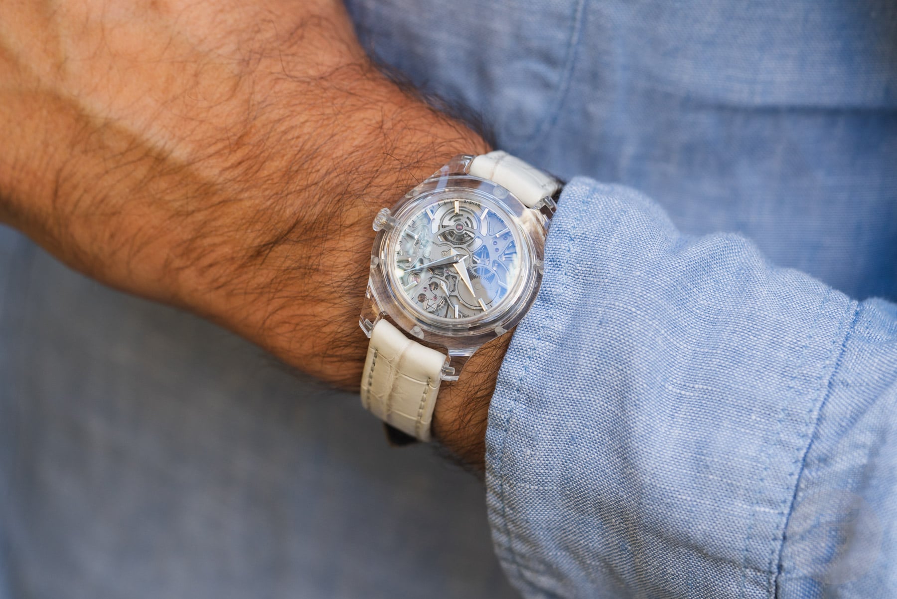 ArtyA Luminity Wavy sapphire case