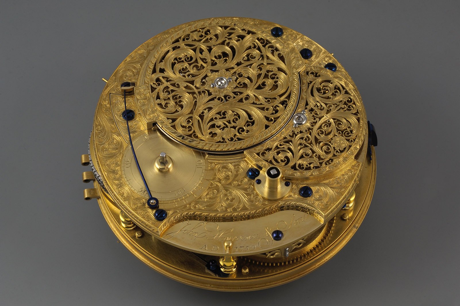 Chronomter H4 movement