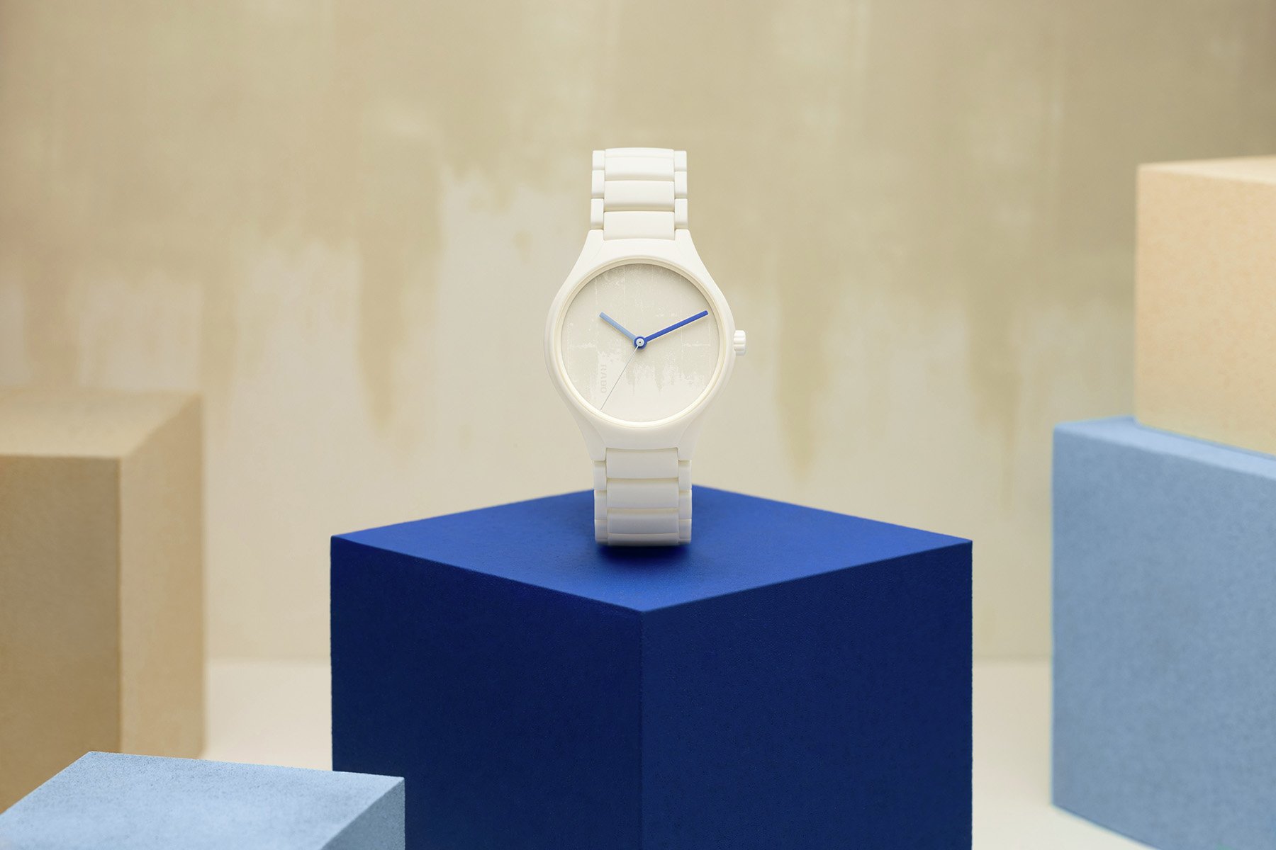 Ivory White Rado True Round × Les Couleurs Le Corbusier Special Edition 