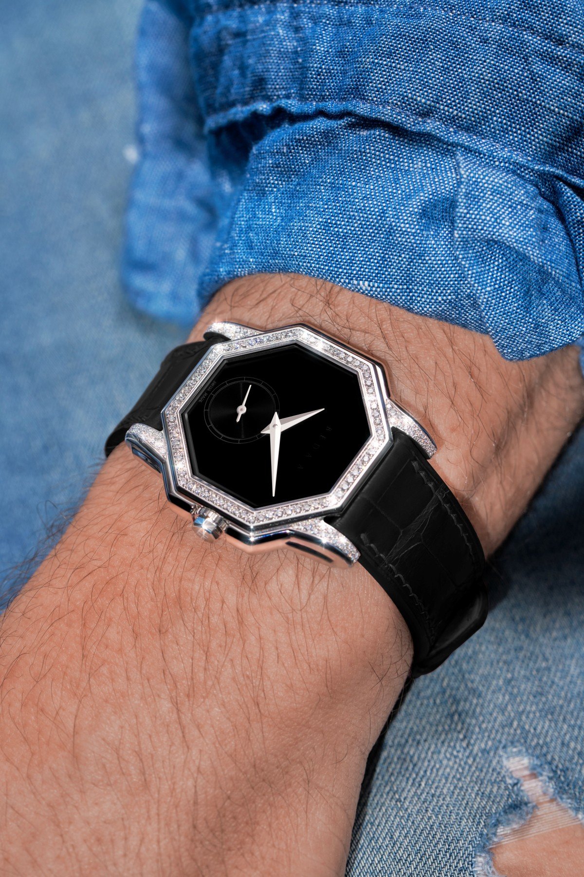 Beda’a Angles Mecaline Diamond Edition Black pocket shot