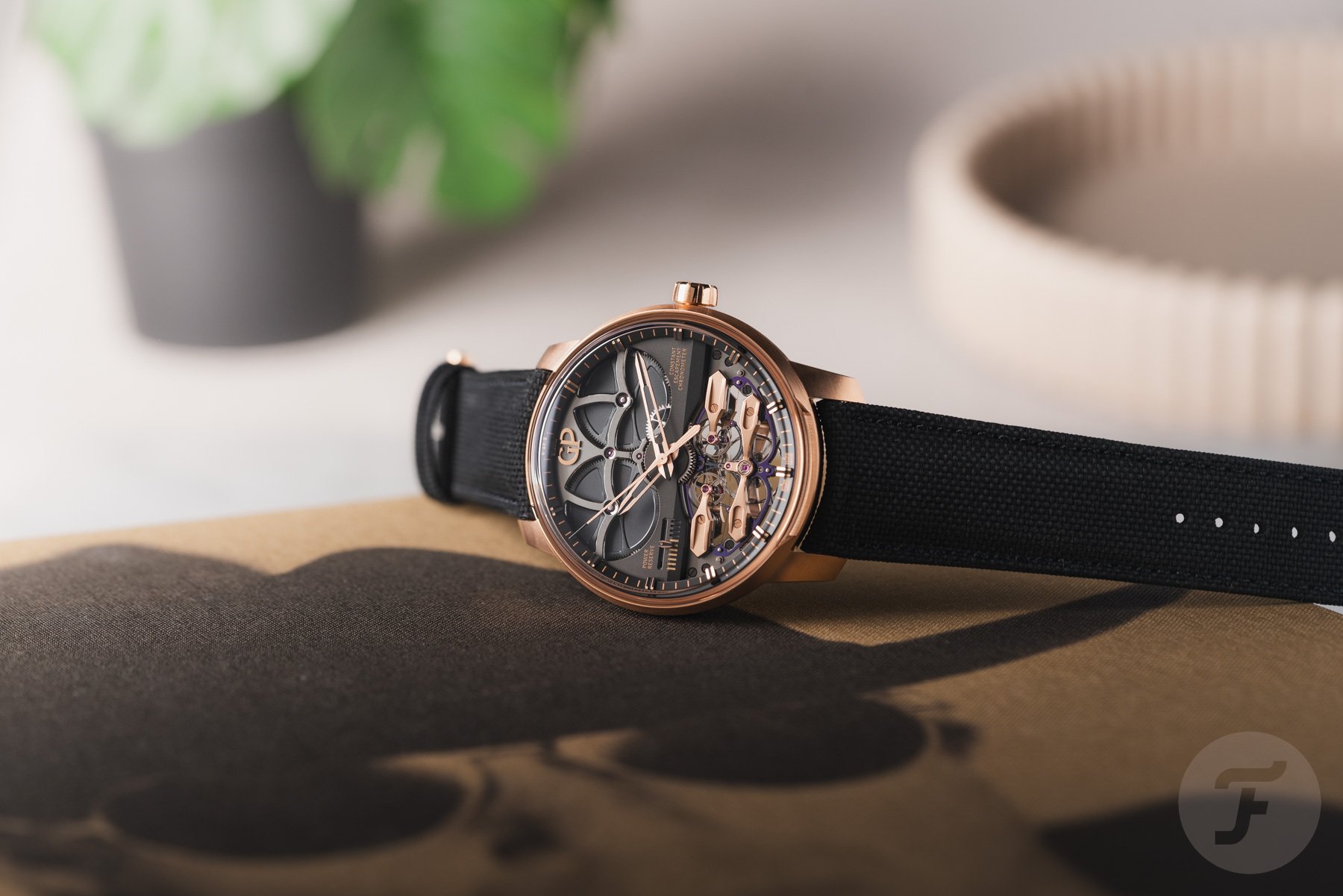 Hands-On Review: Girard‑Perregaux Neo Constant Escapement and Its Purple “Butterfly”