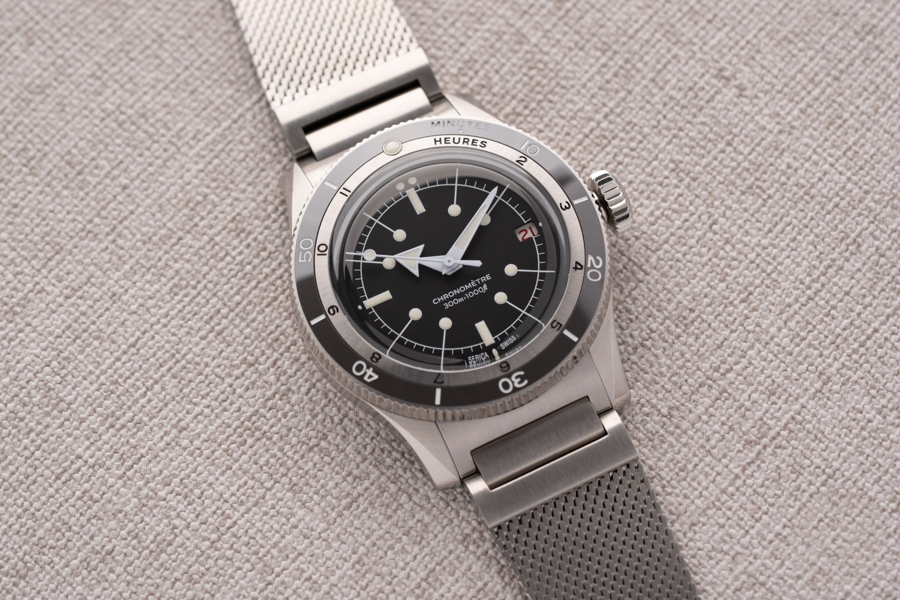 Serica 5330 Dive Chronometer flat-lay