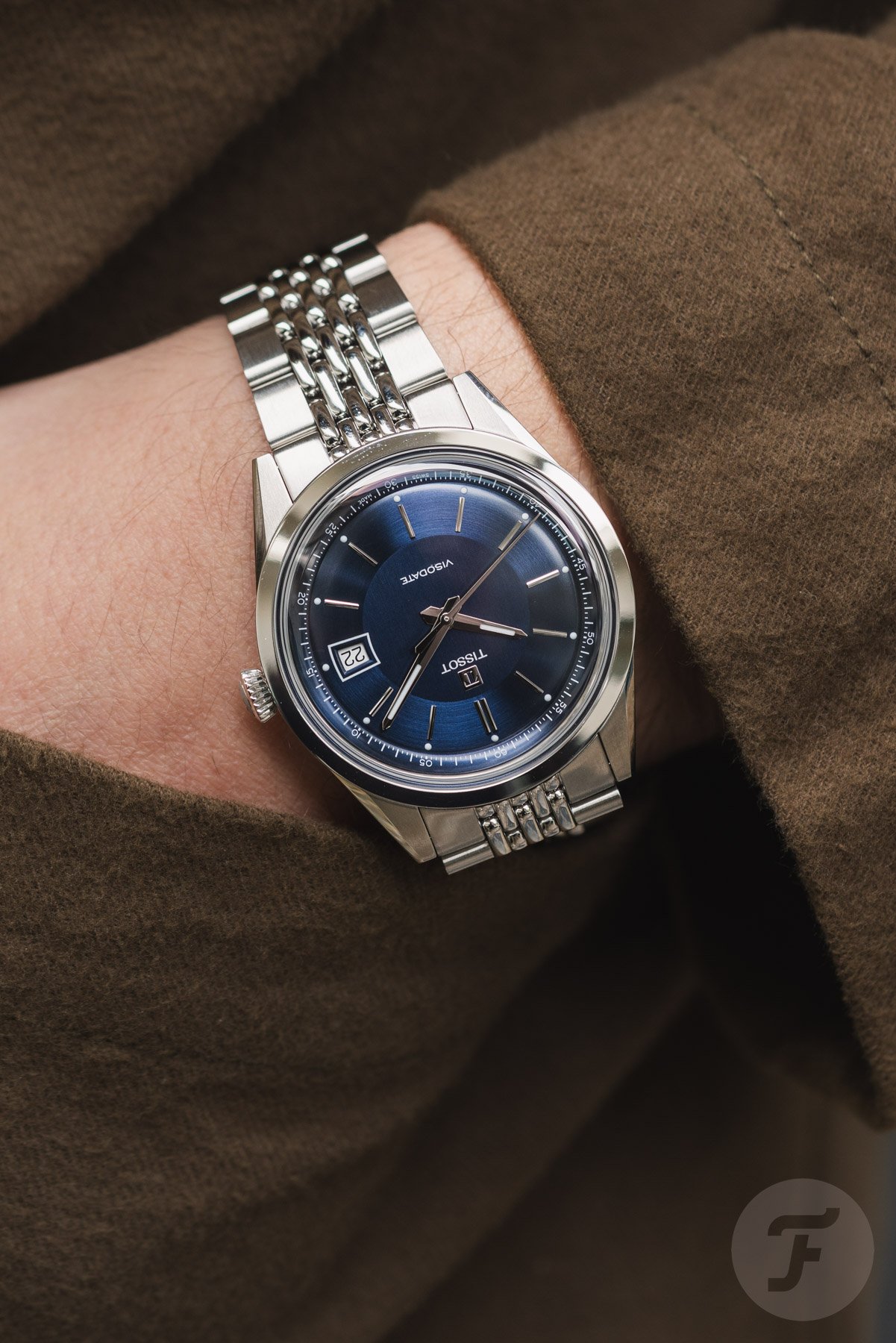 Tissot Visodate pocket shot