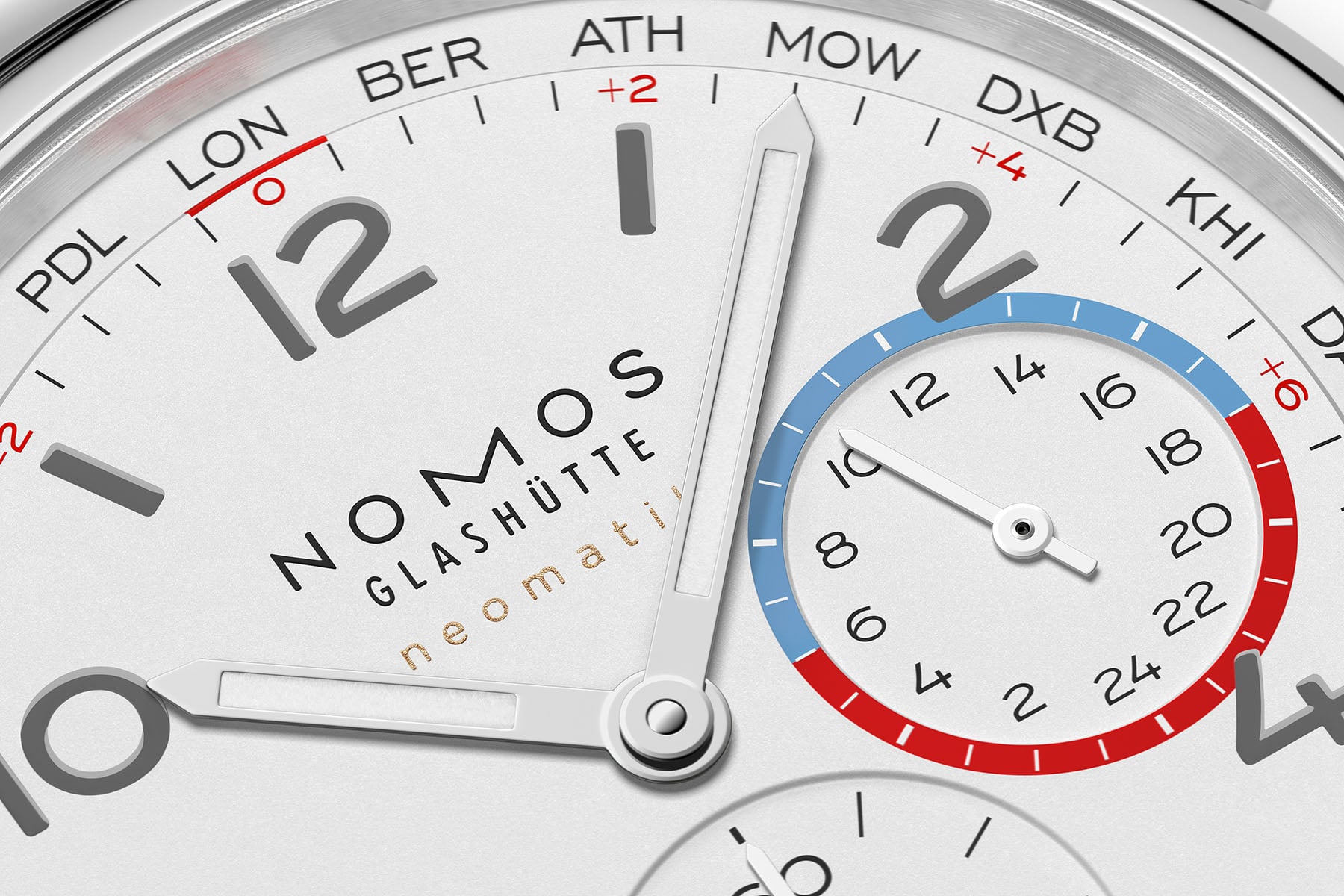 Nomos Club Sport Neomatik Worldtimer ref. 792 dial up close
