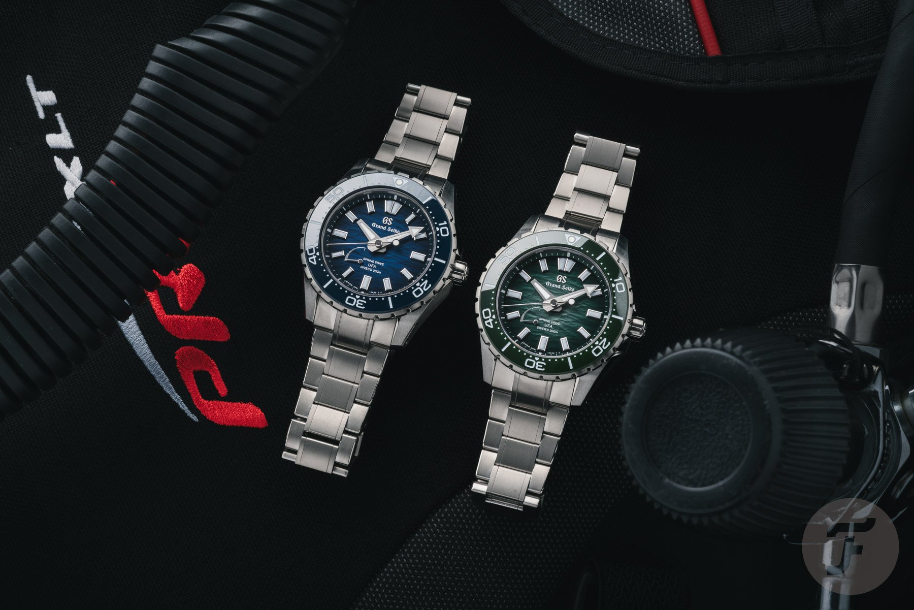 Grand Seiko Ushio 300 divers side by side