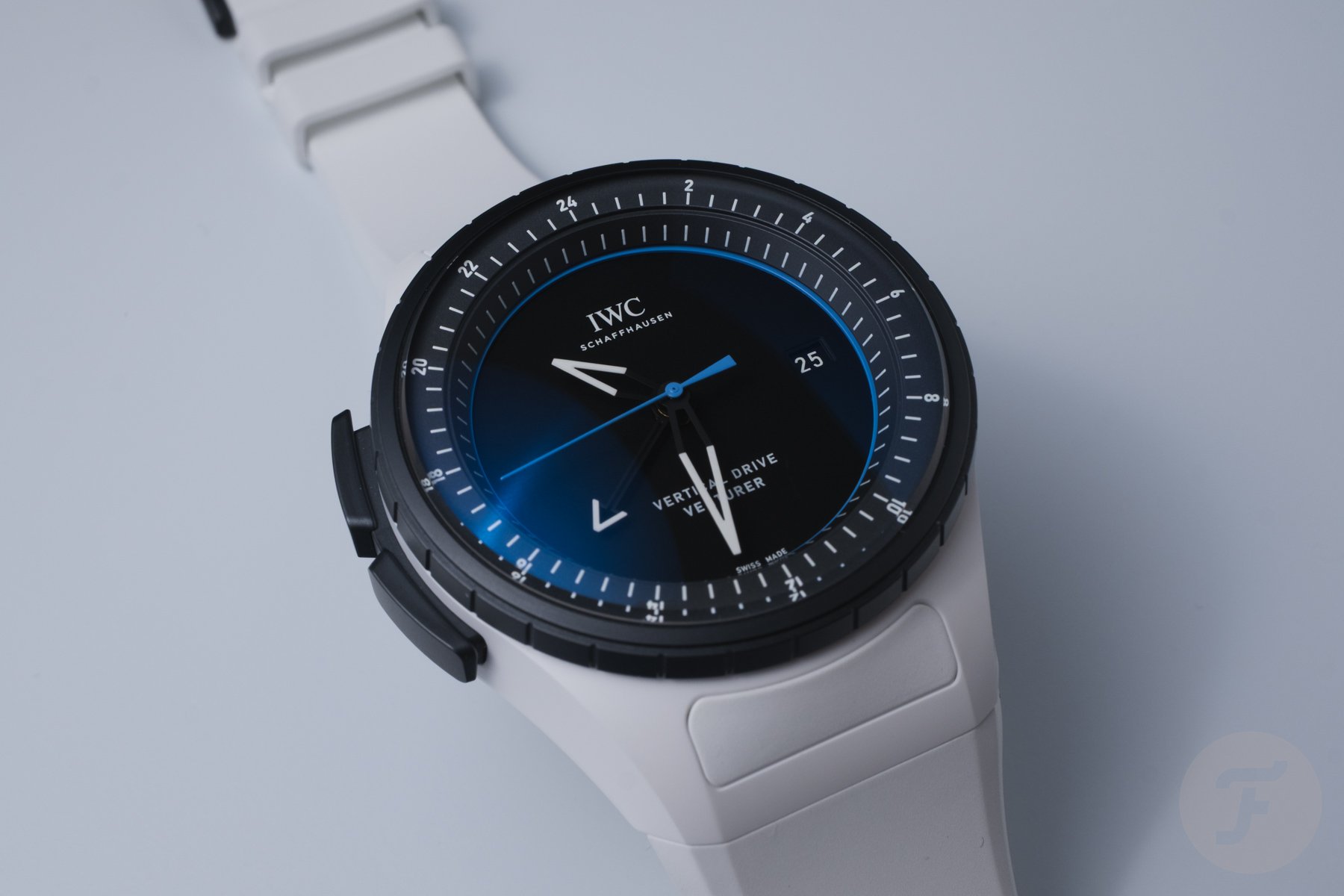 IWC Pilot's Venturer Vertical Drive