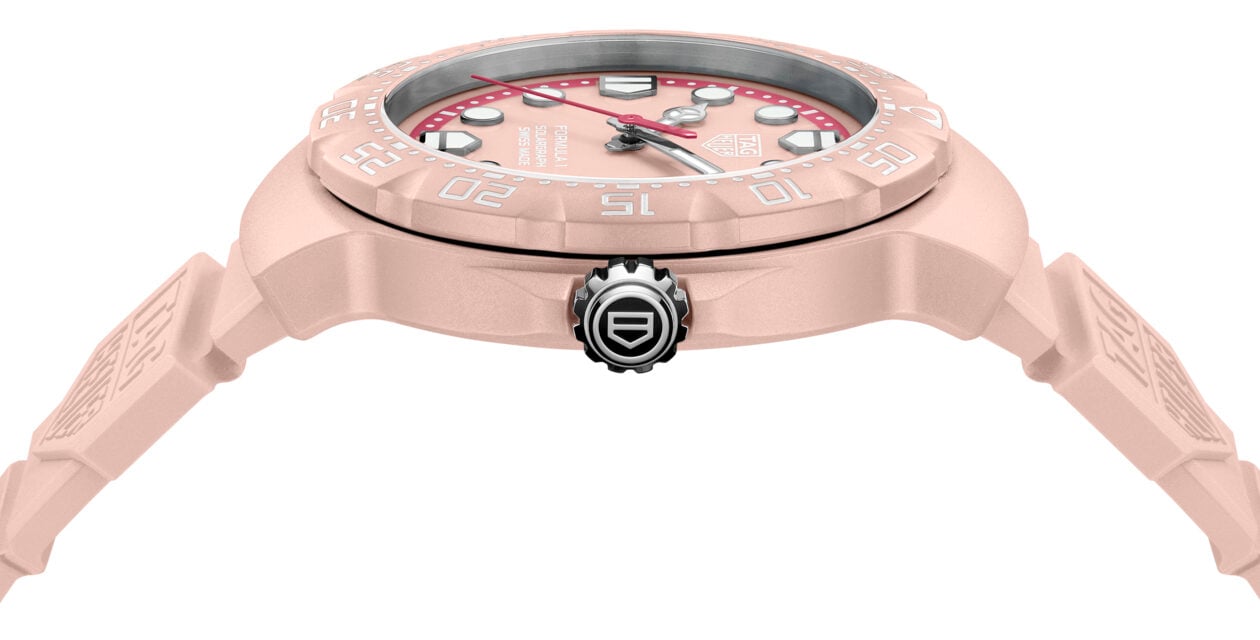 TAG Heuer Formula. Solargraph Pastel Collection pink profile shot