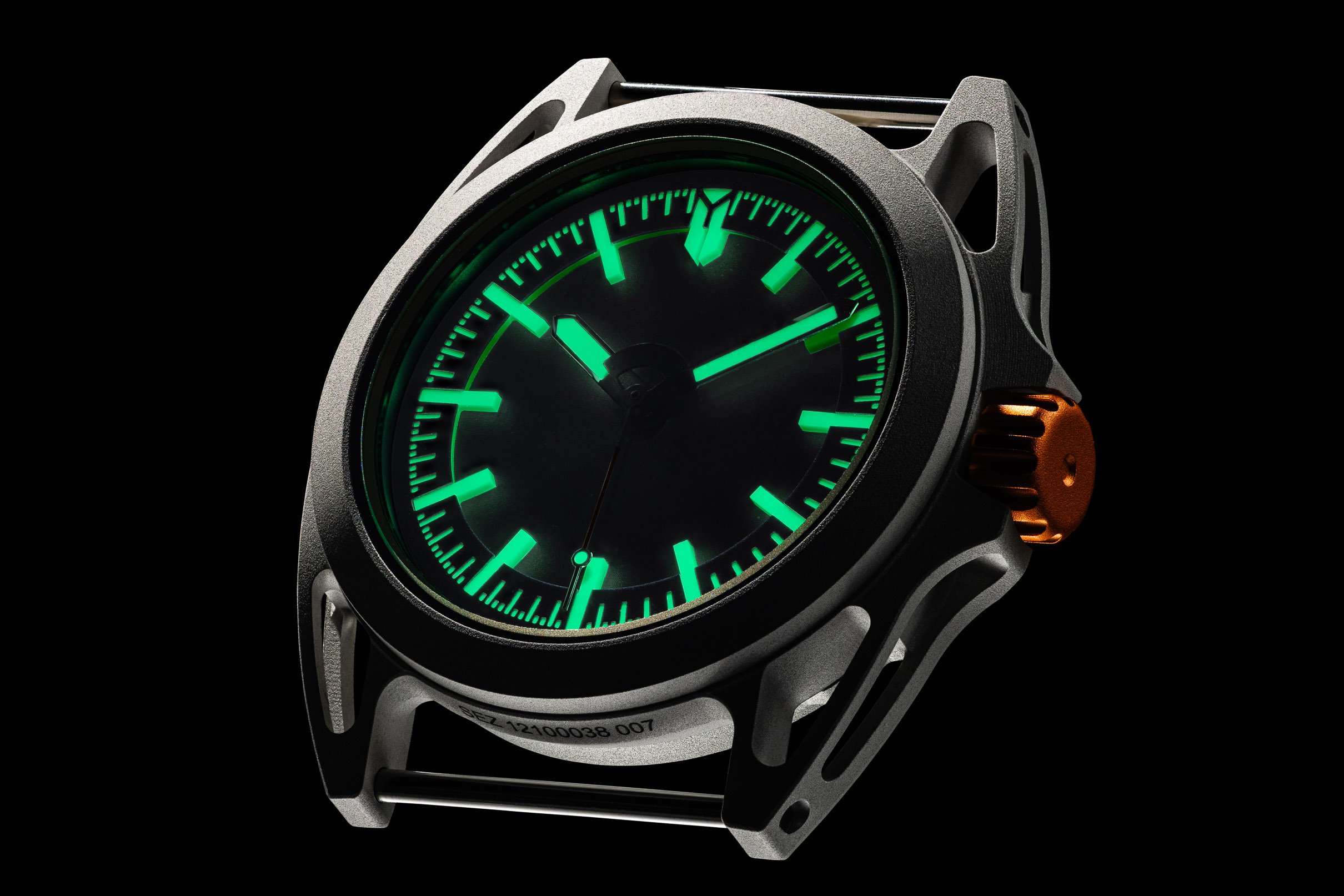 Barrelhand Monolith lume shot