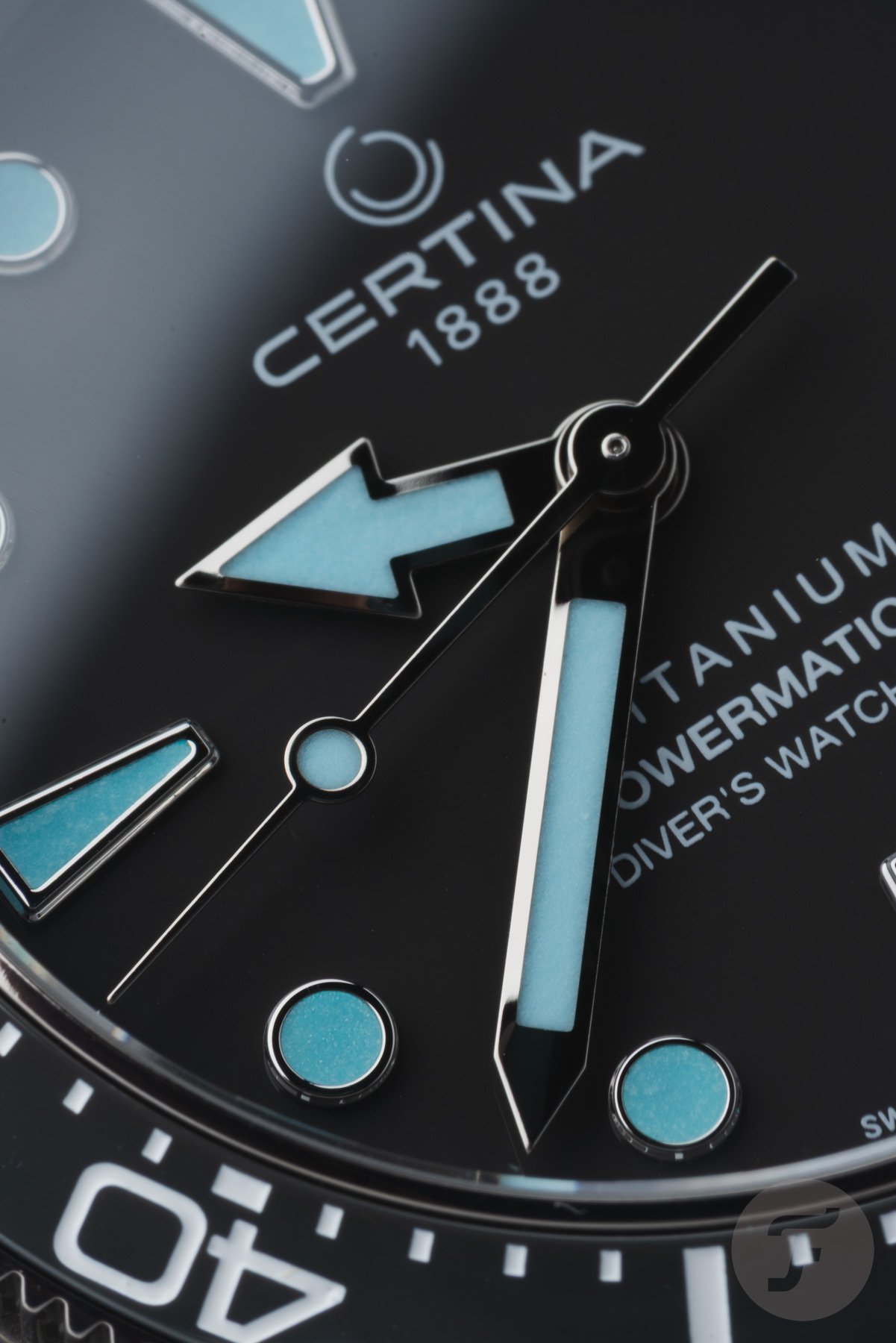 Certina DS Action Diver 38mm Titanium hands and indexes up close