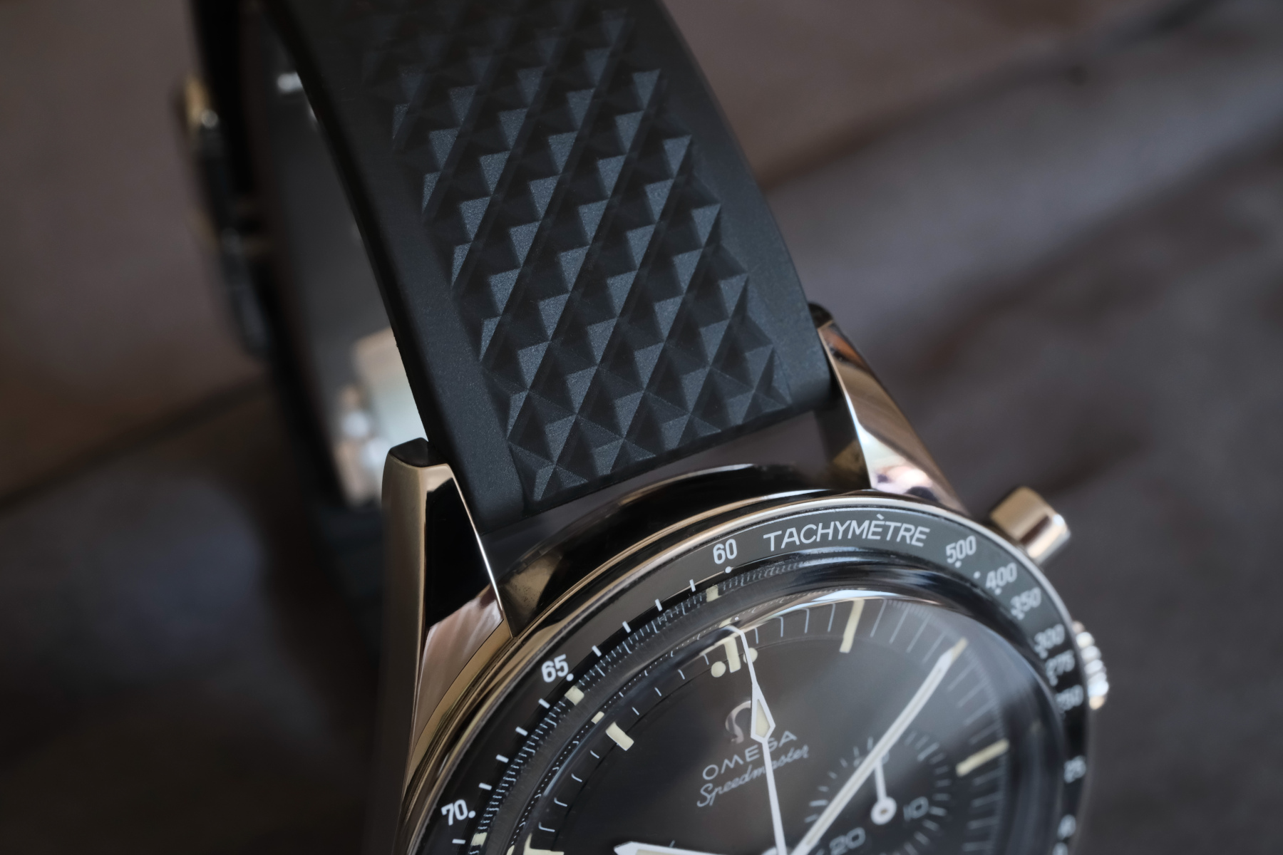 Delugs black Waffle CTS strap on the Omega Speedmaster Calibre 321