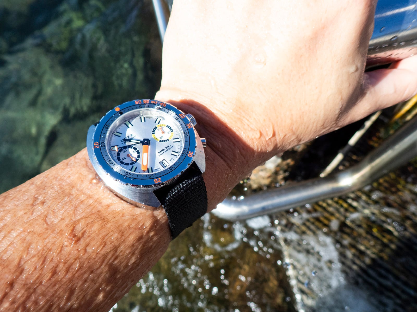 Doxa Sub 200 T.Graph II Searambler on wrist