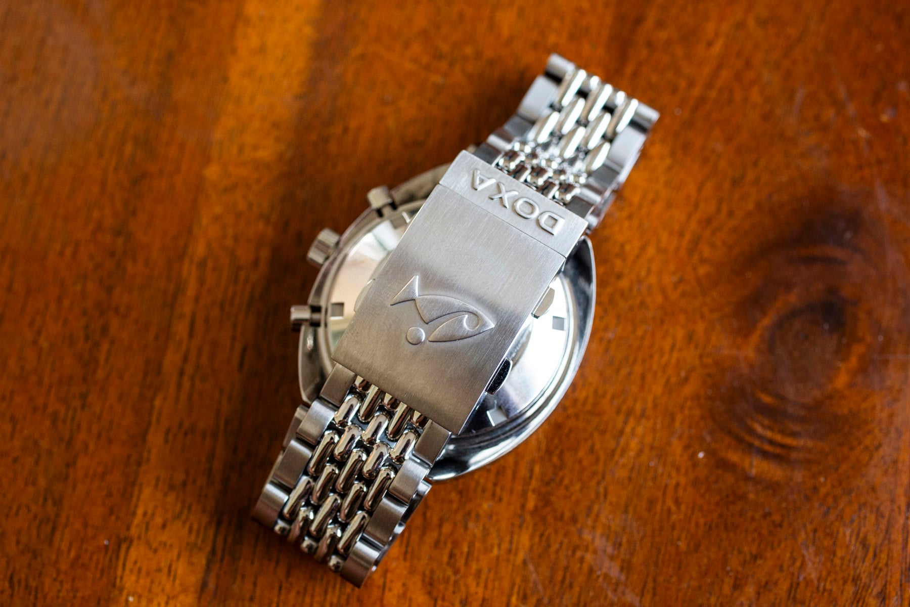 Doxa Sub 200 T.Graph II Searambler bracelet, clasp closed