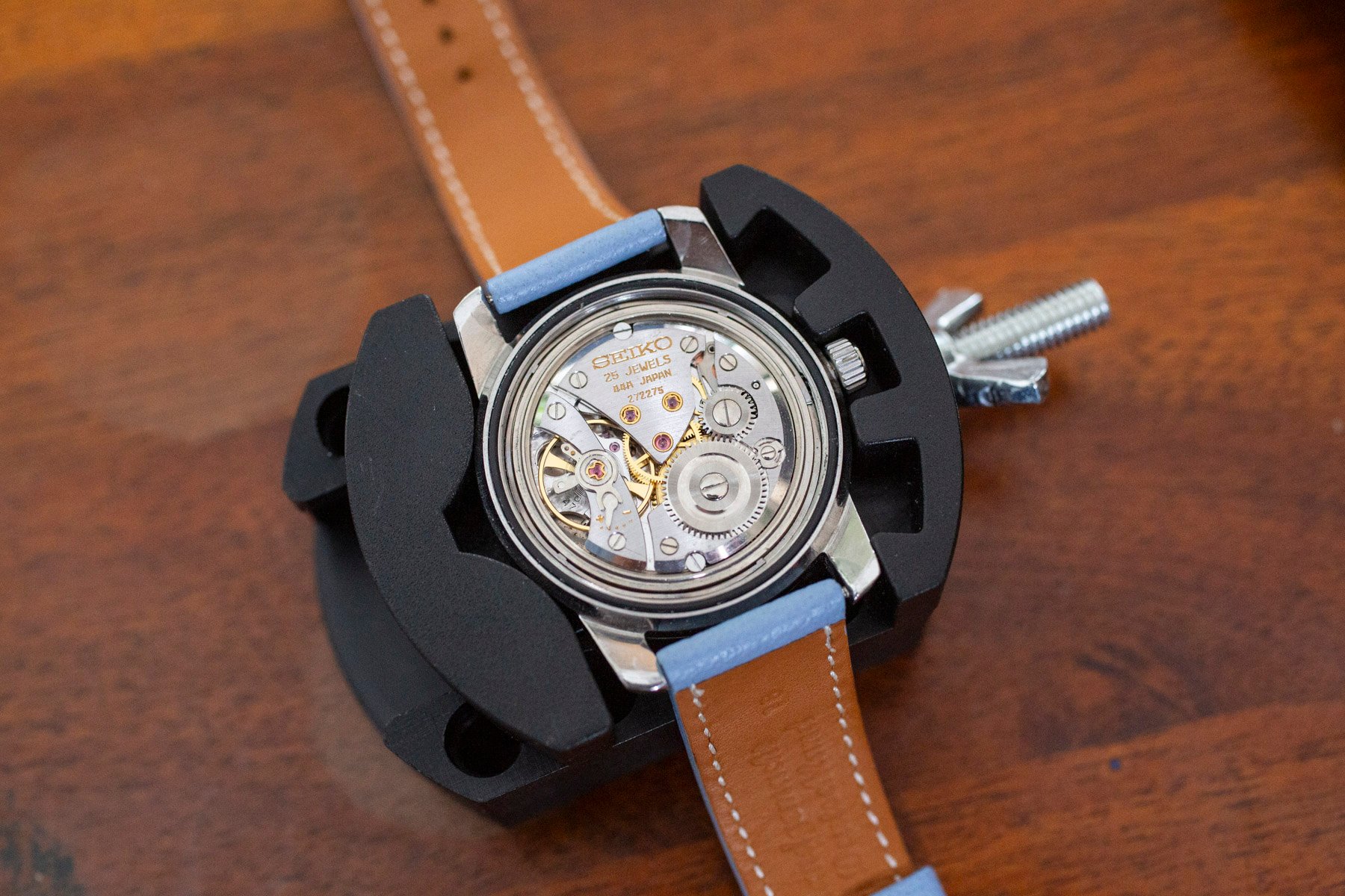 King Seiko 44-9990 in case holder, back removed