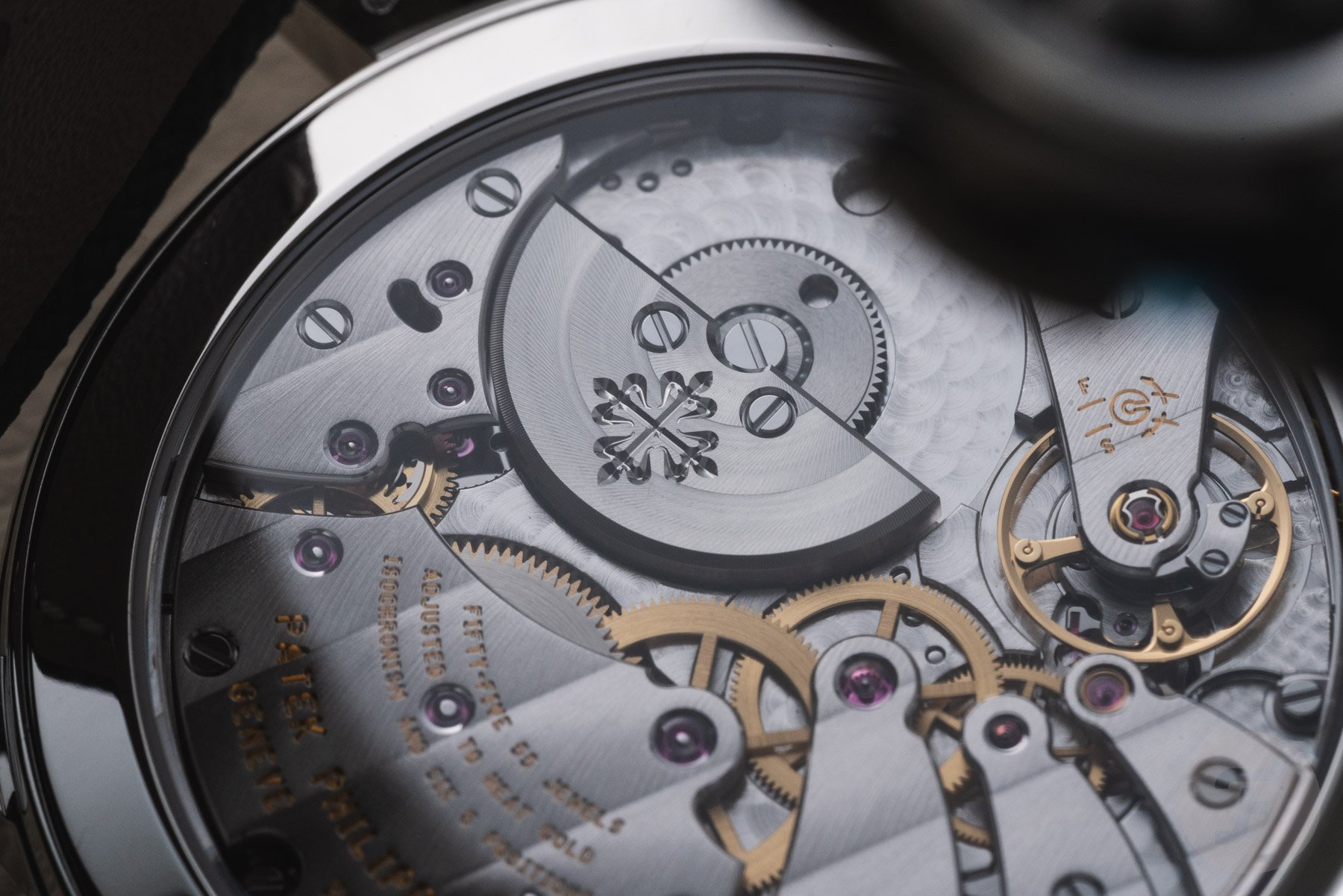Patek Philippe In-Line Perpetual Calendar caliber 31-260 PS QL