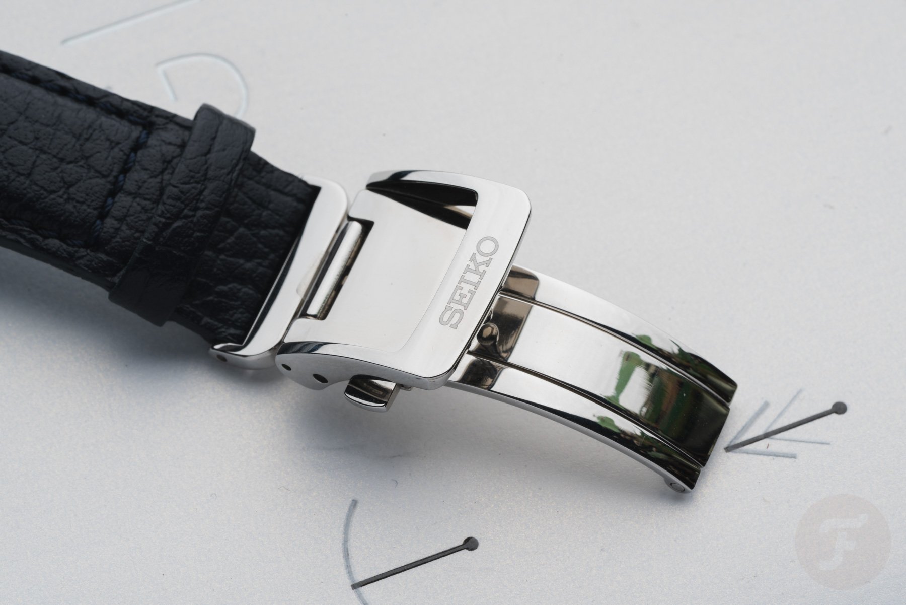 Seiko Presage Classic Series HCC007 clasp