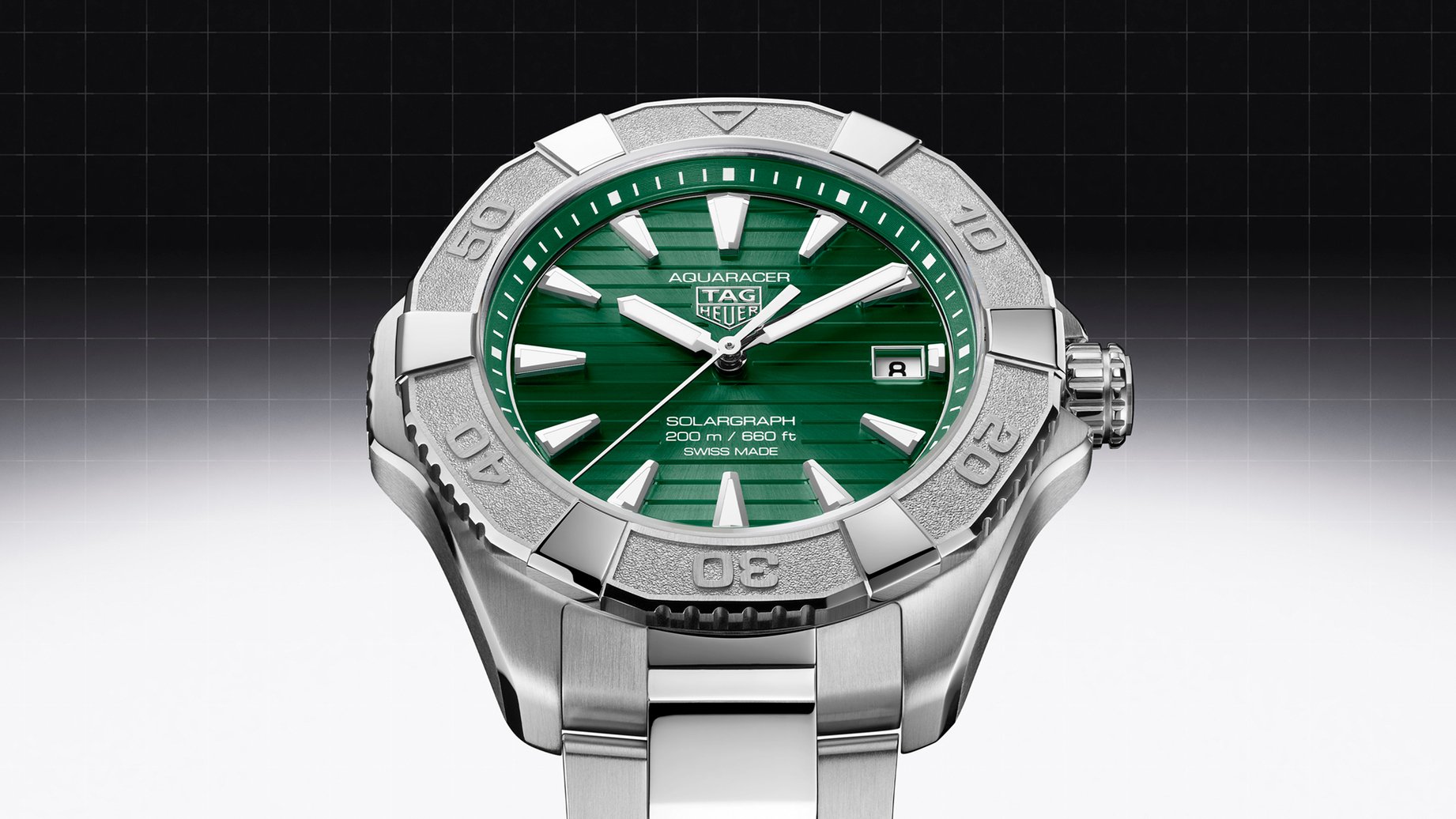 steel TAG Heuer Aquaracer Professional 200 Solargraph with green dial (ref. WBP1118.BA0047) up close