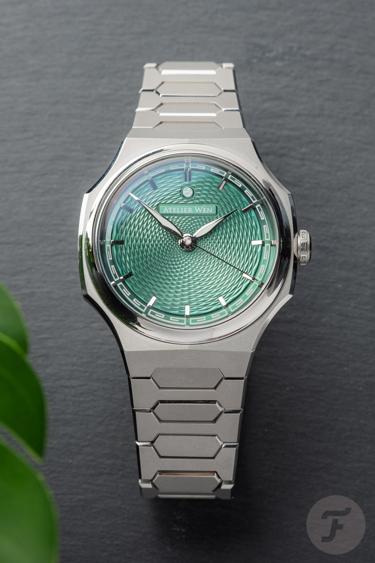 Atelier Wen Perception V3 Yún head on