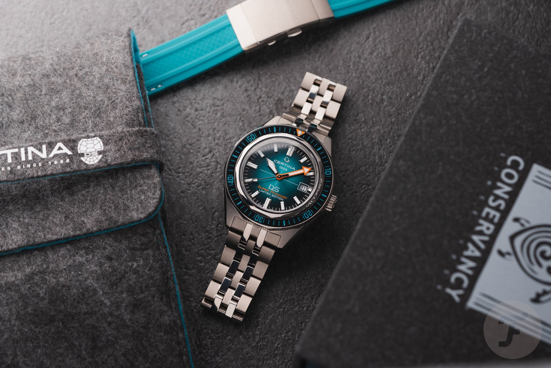 Daring To Dive Deeper: The Certina DS Super PH2000M STC