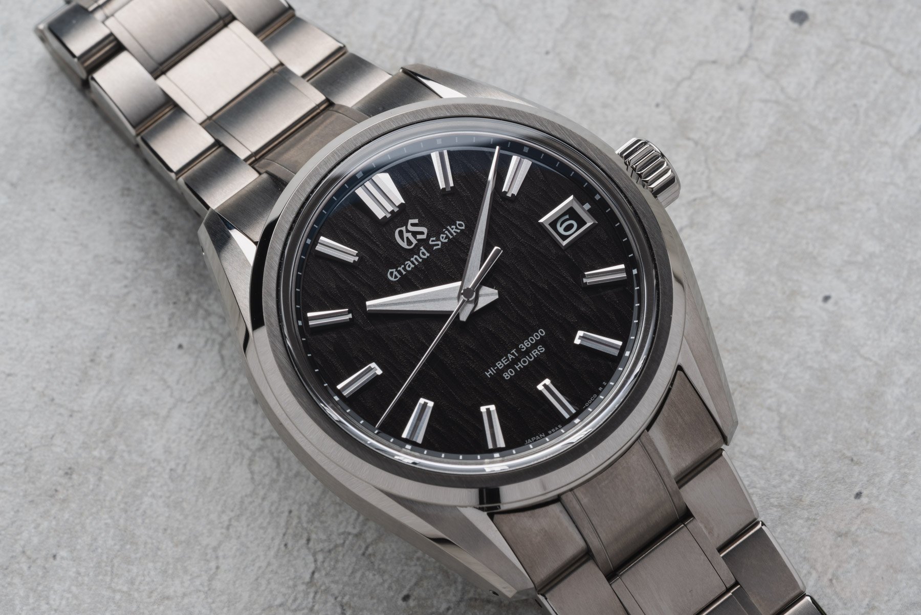 Grand Seiko Evolution 9 Hi-Beat 36000 SLGH029 close up, flat-lay
