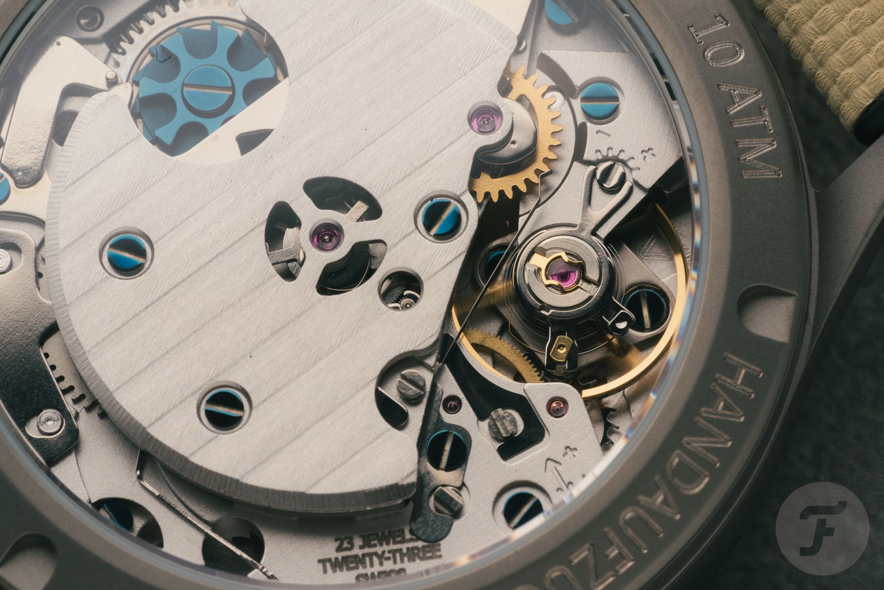 Hanhart 417 TI Desert Pilot movement