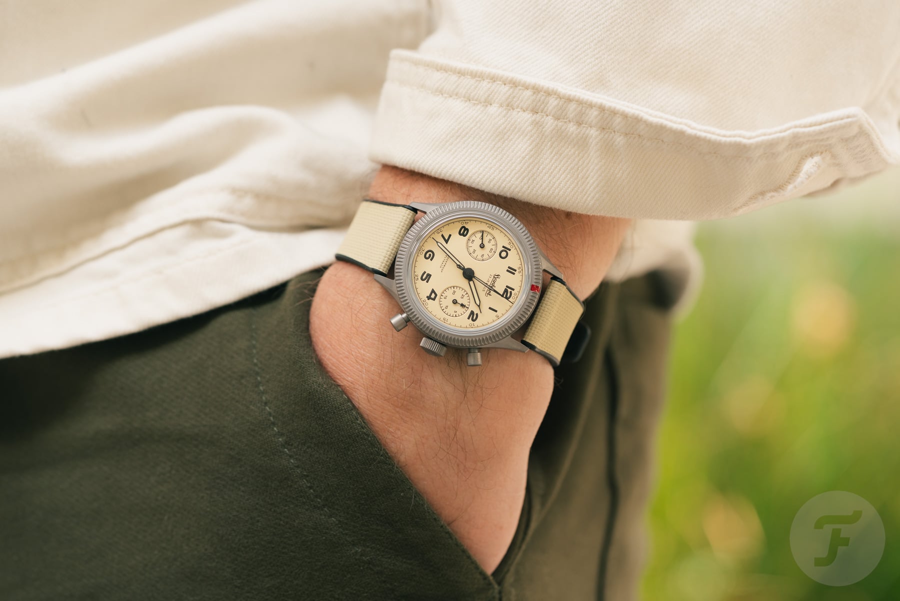 Hanhart 417 TI Desert Pilot pocket shot