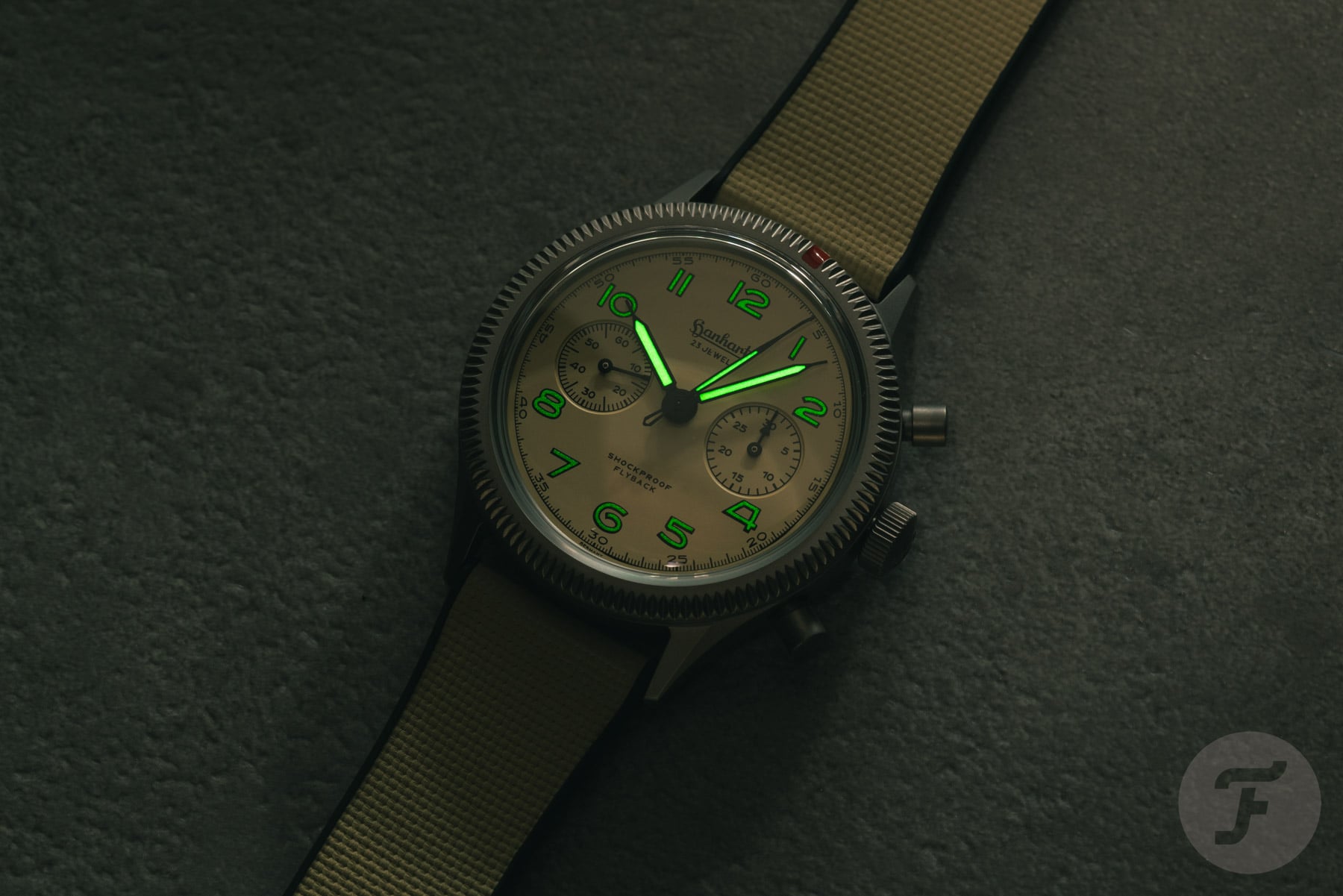 Hanhart 417 TI Desert Pilot lume shot