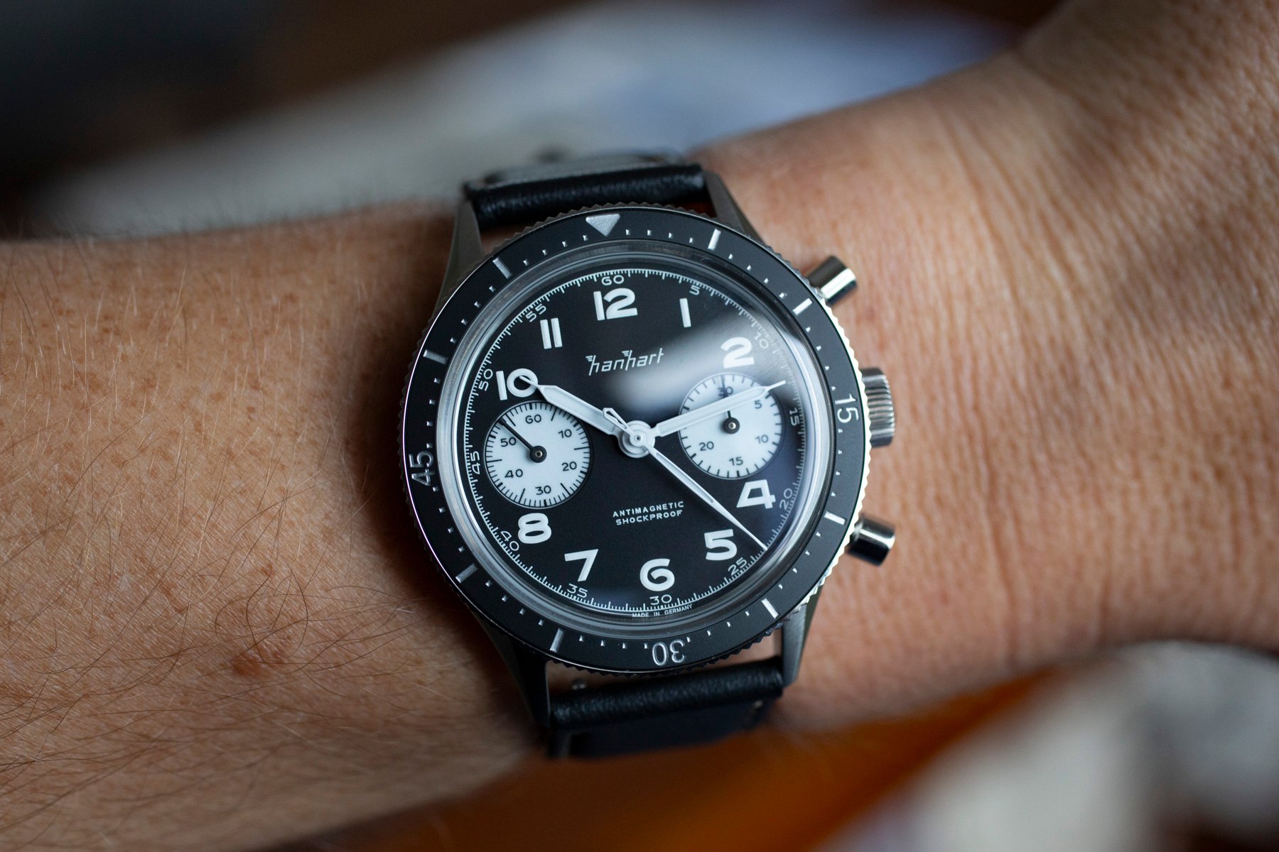 Hanhart 415 ES Reverse Panda wrist shot