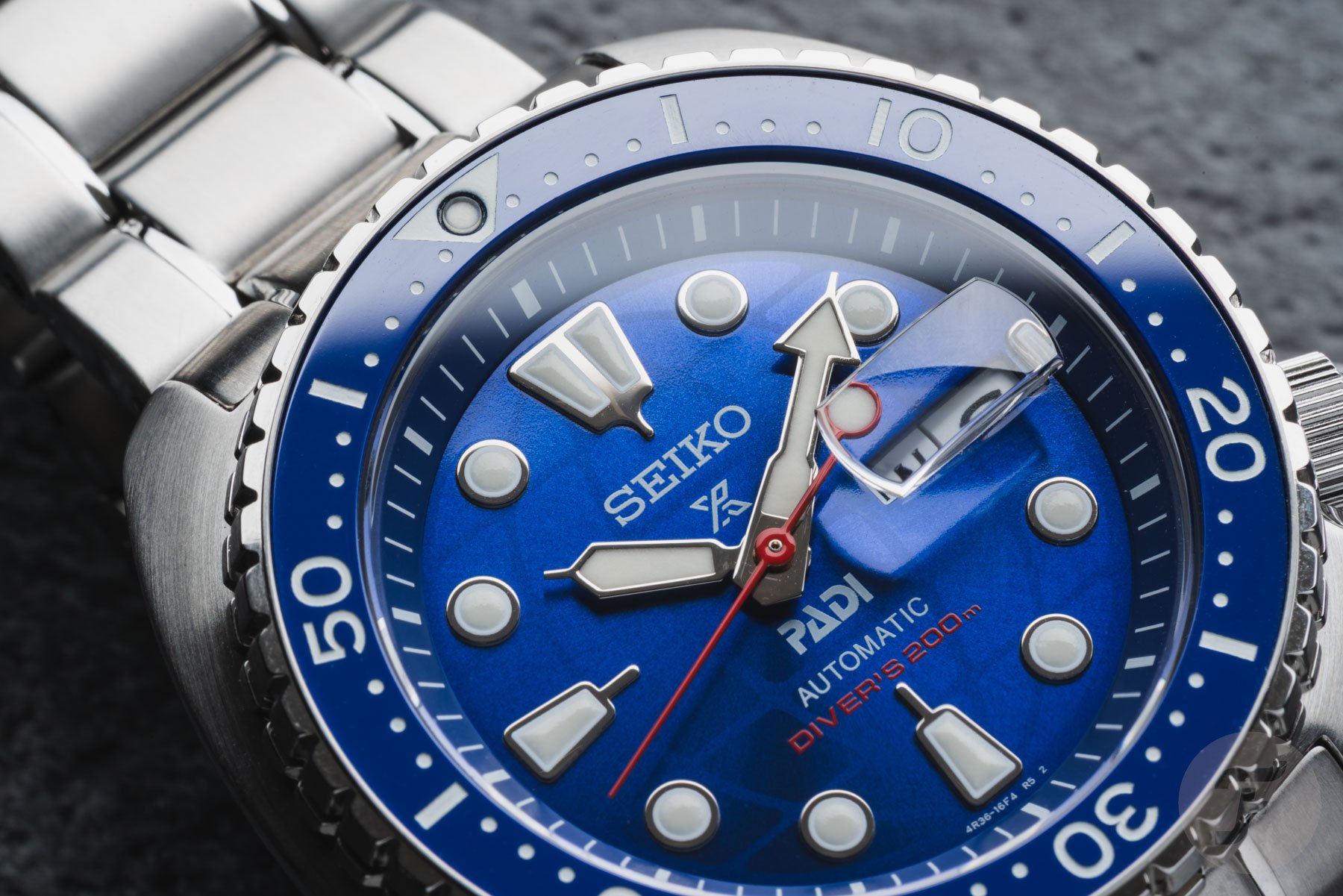 Seiko Prospex Diver’s Watch PADI 60th Anniversary HBB002 dial up close