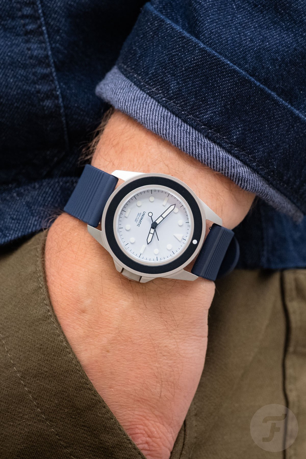 summer watches — Unimatic Modello Uno UT1-IPP pocket shot