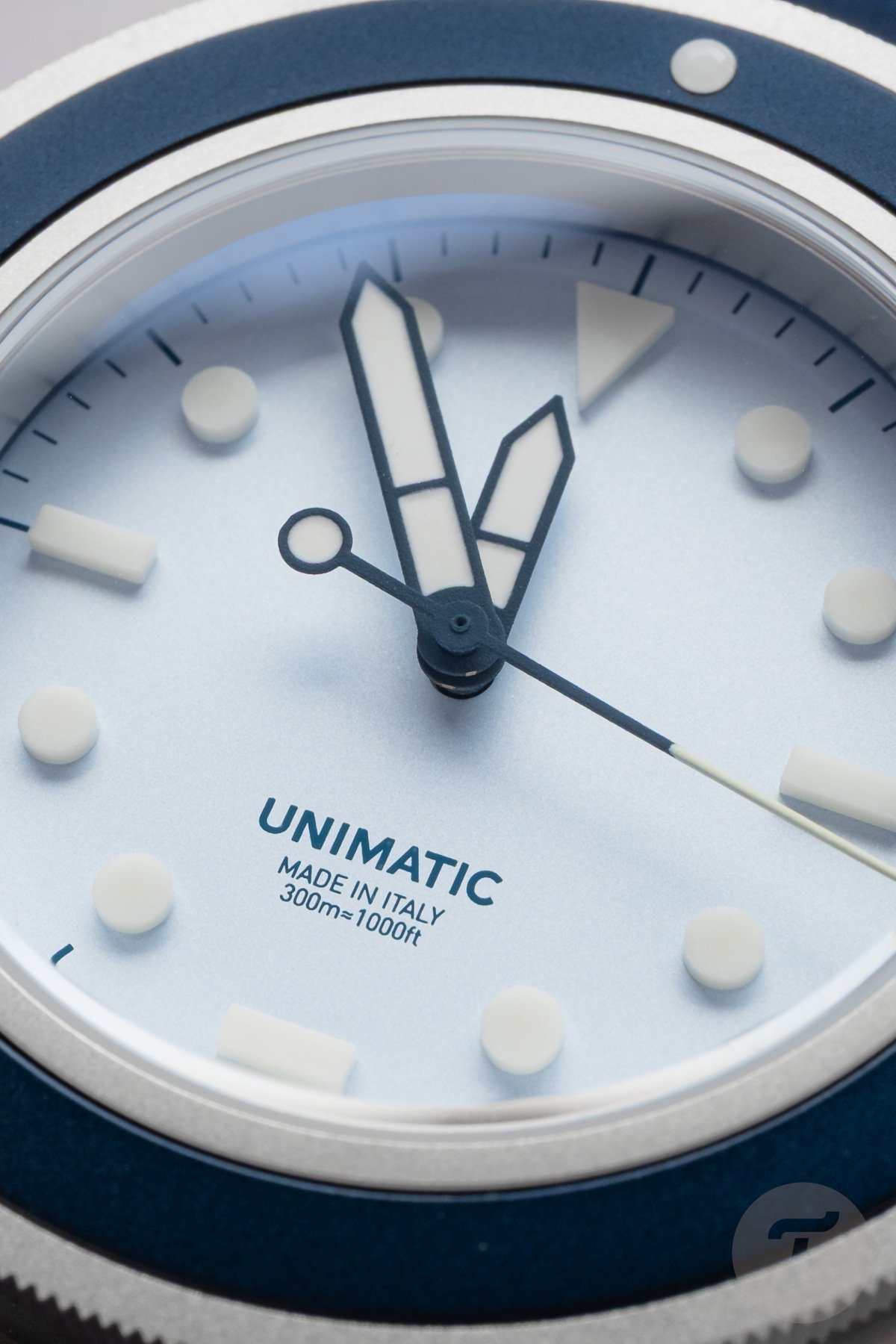 Unimatic Modello Uno UT1-IPP dial macro, hands and indexes