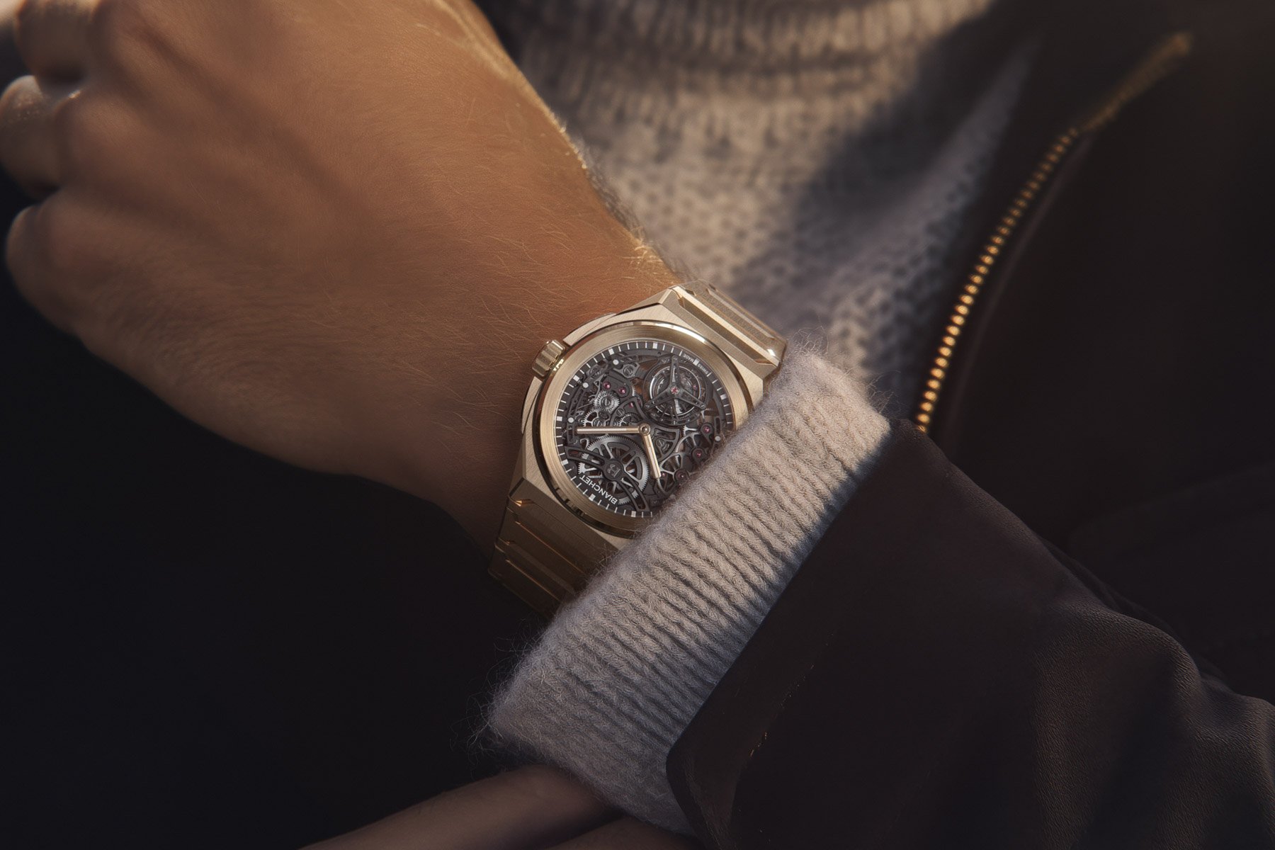 Bianchet Rotondo UltraFino Rose Gold on wrist