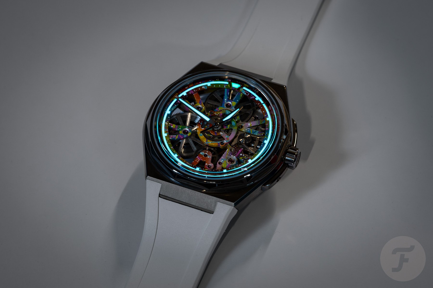 Christopher Ward Twelve Xander lume shot