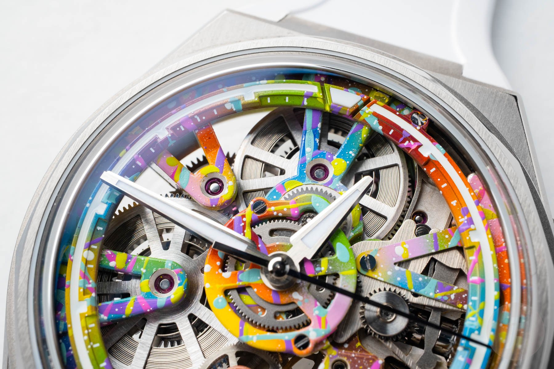 Christopher Ward Twelve Xander dial macro