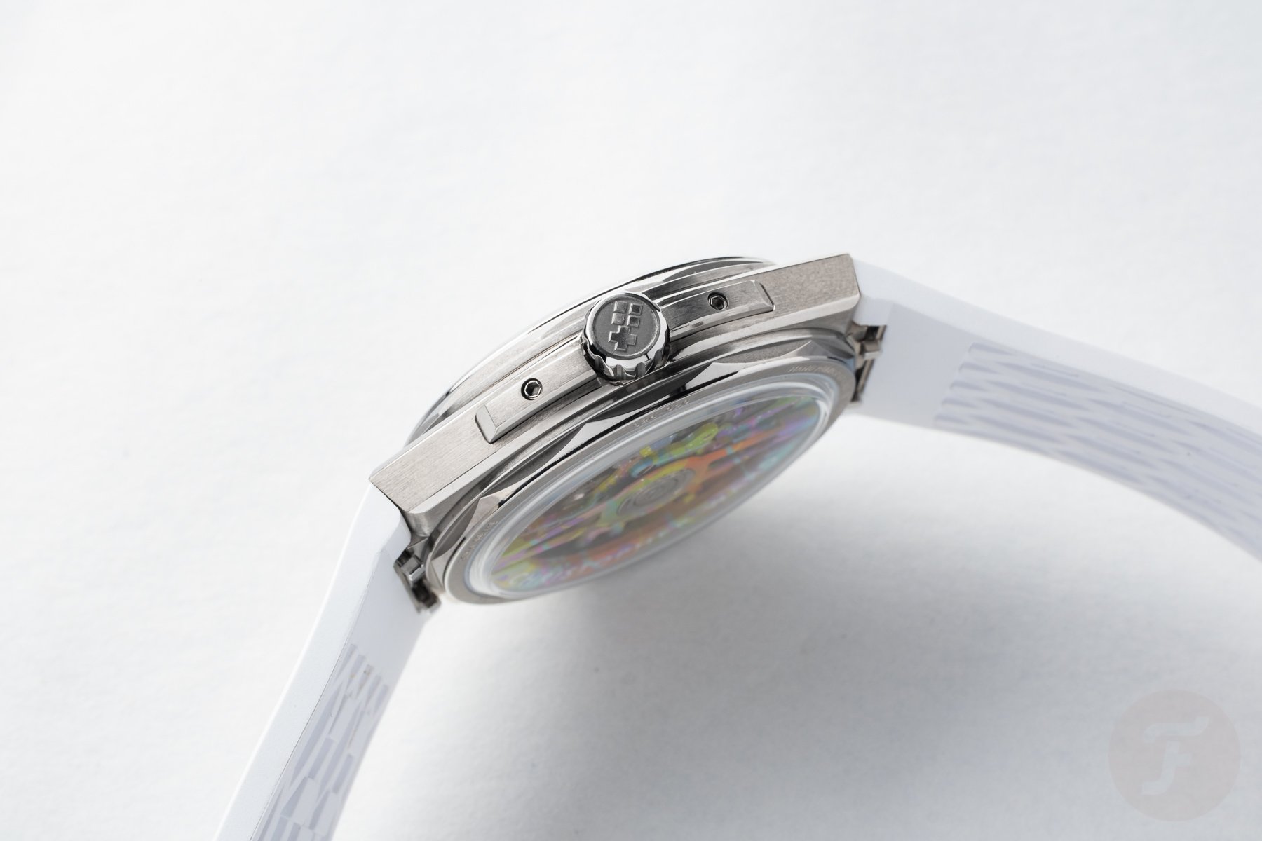 Christopher Ward Twelve Xander profile, crown side