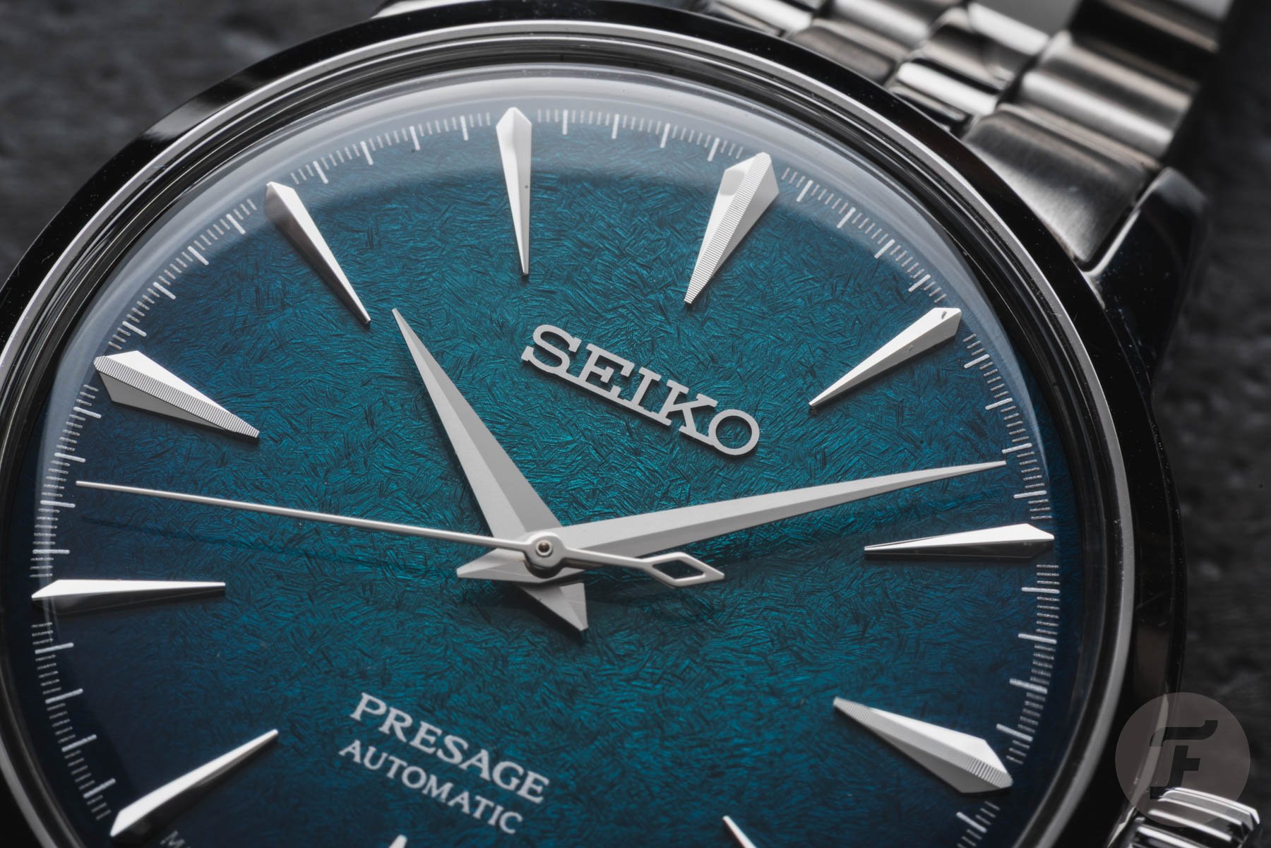 Seiko Presage Cocktail Time HCB001 dial macro
