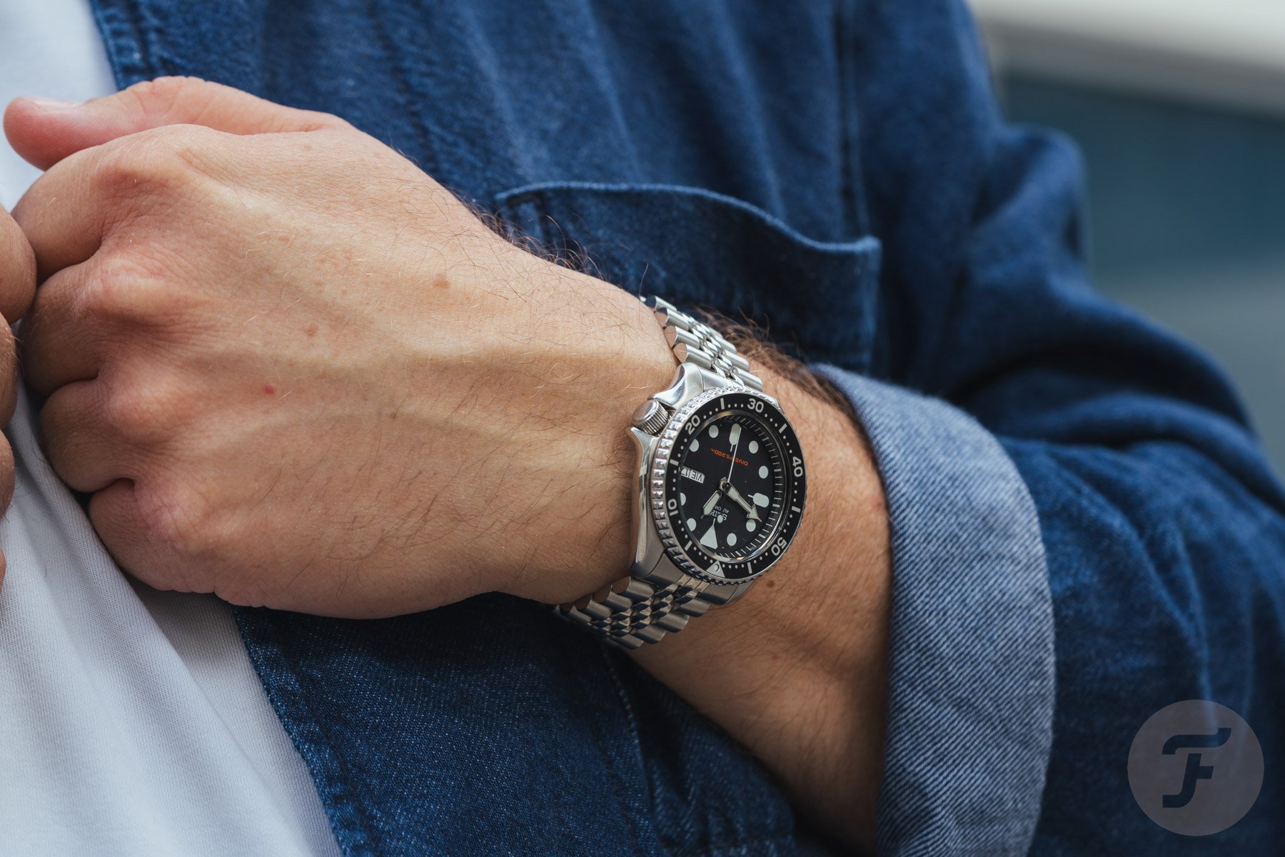 Seiko SKX007 on wrist
